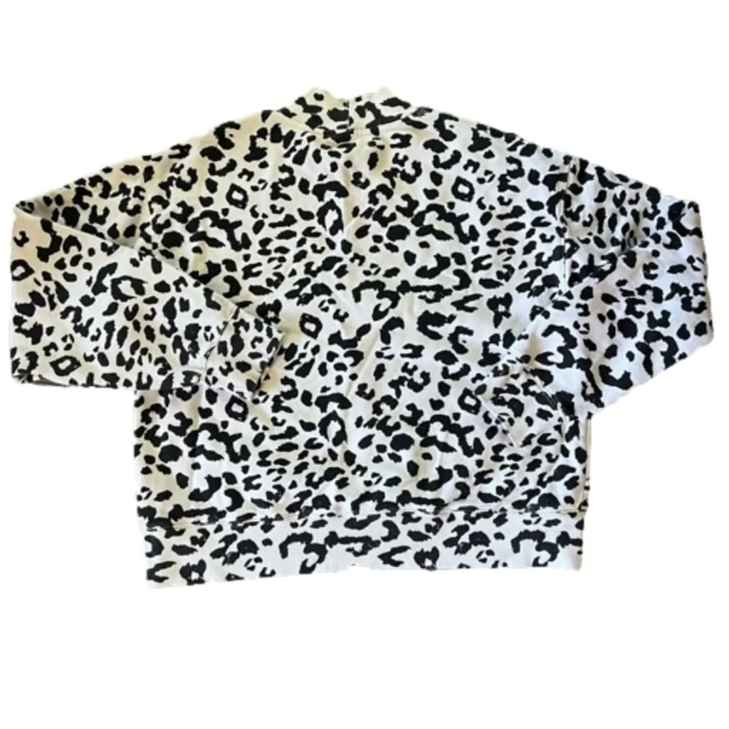 Listing Image Blurred Background