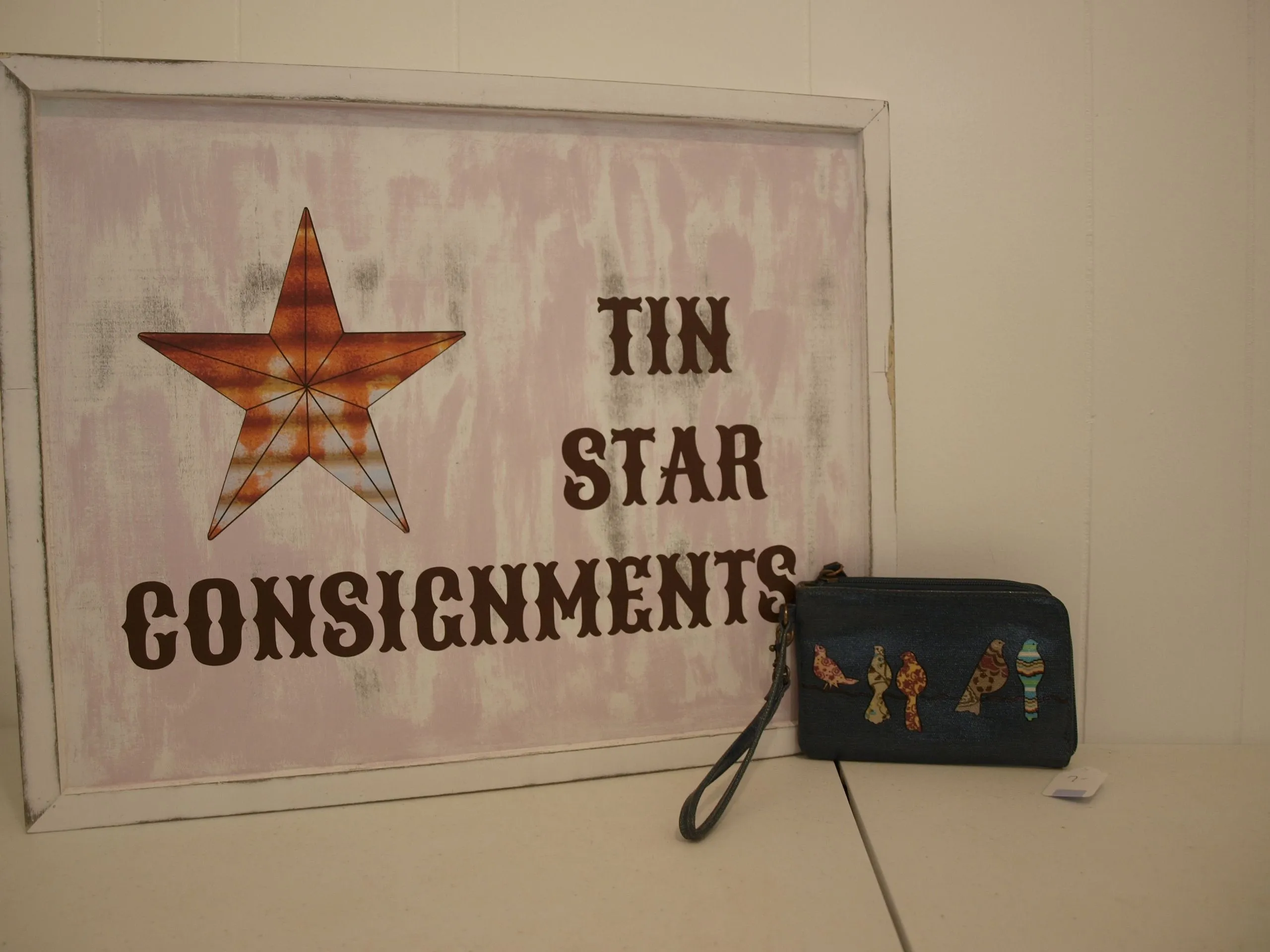 Product image for Mariposa Wristlet 1001-107