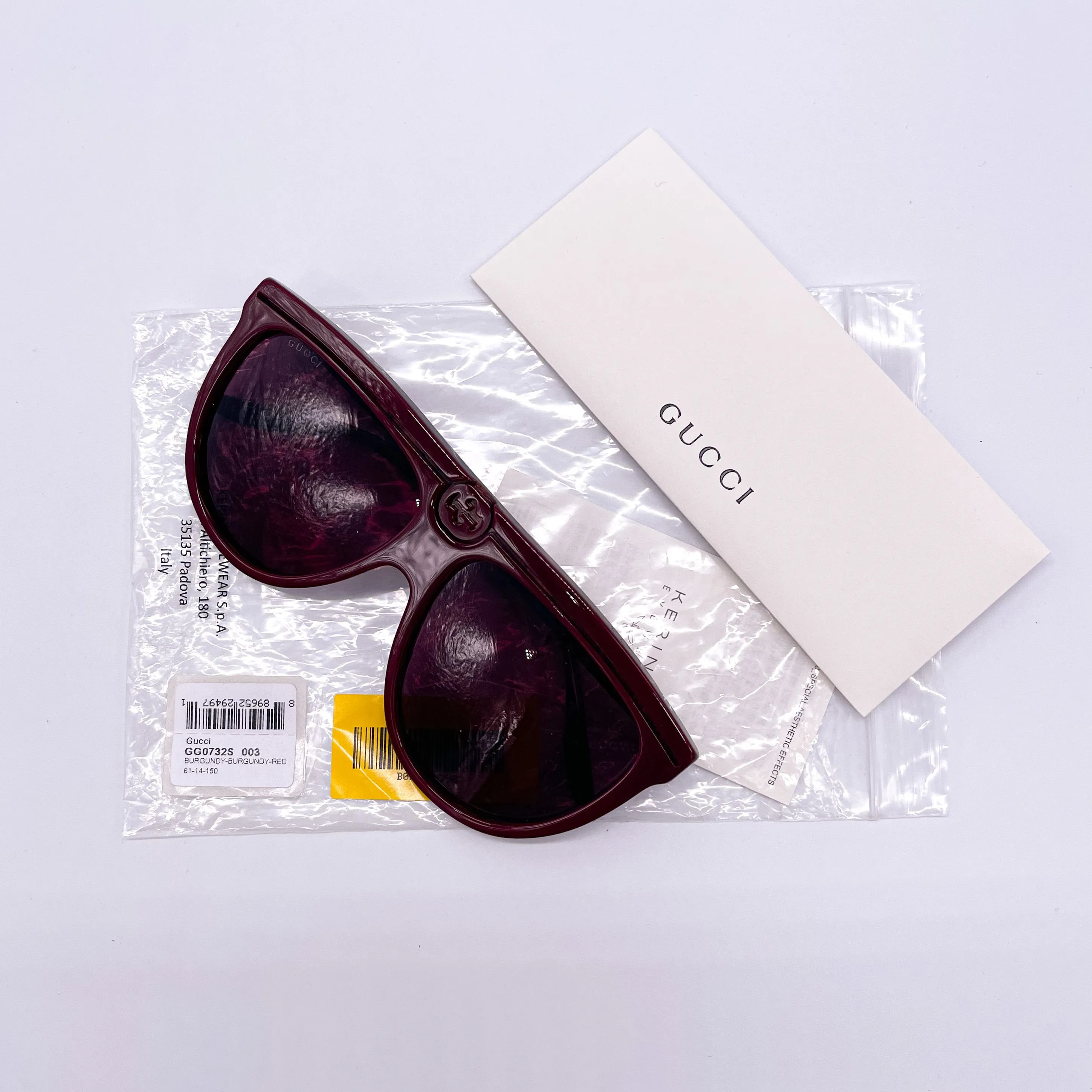 Listing Image Blurred Background