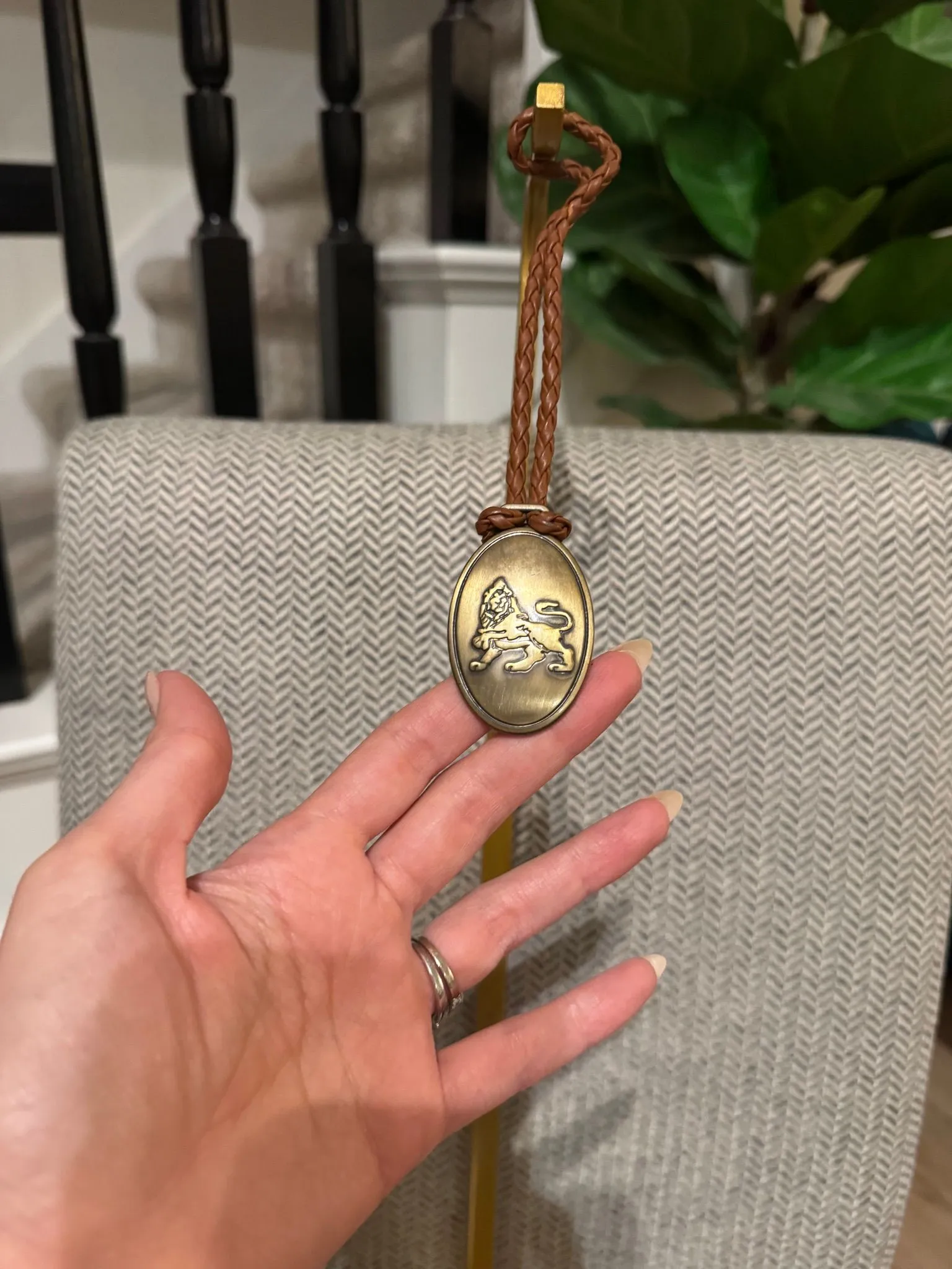 e6c48a2f-c0b9-4774-942e-c9d72513f4a1