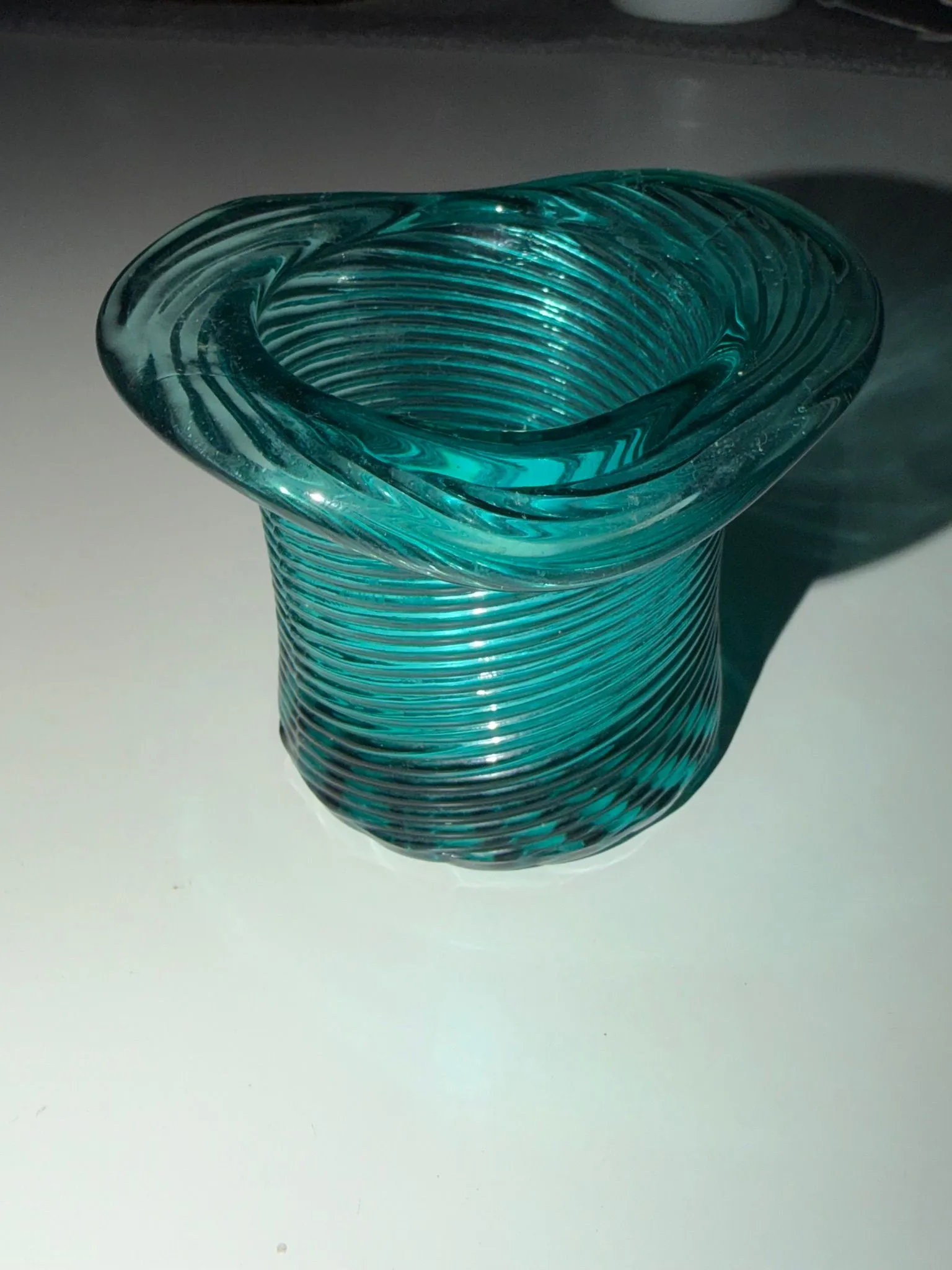 e7128f02-6d56-4465-8aeb-c0e9de04e4c8