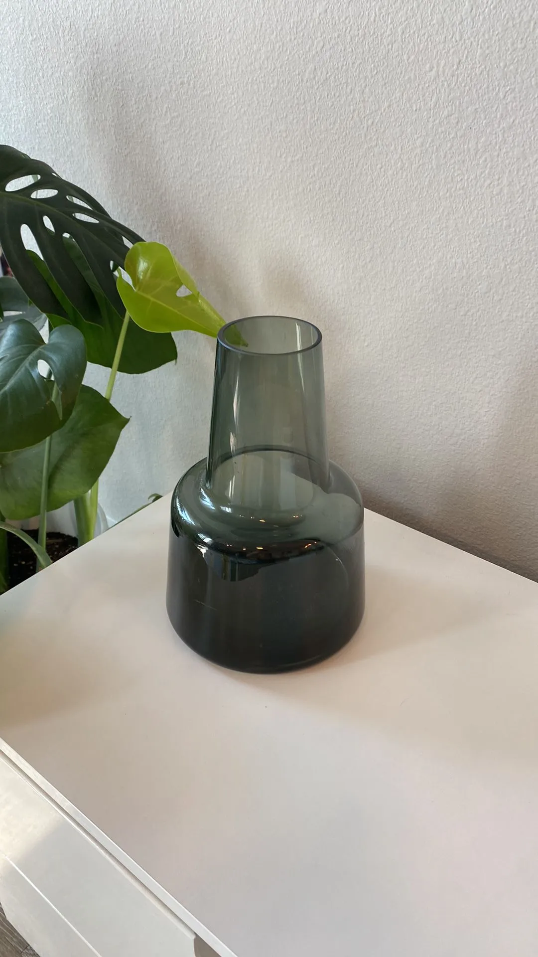 Listing Image Blurred Background