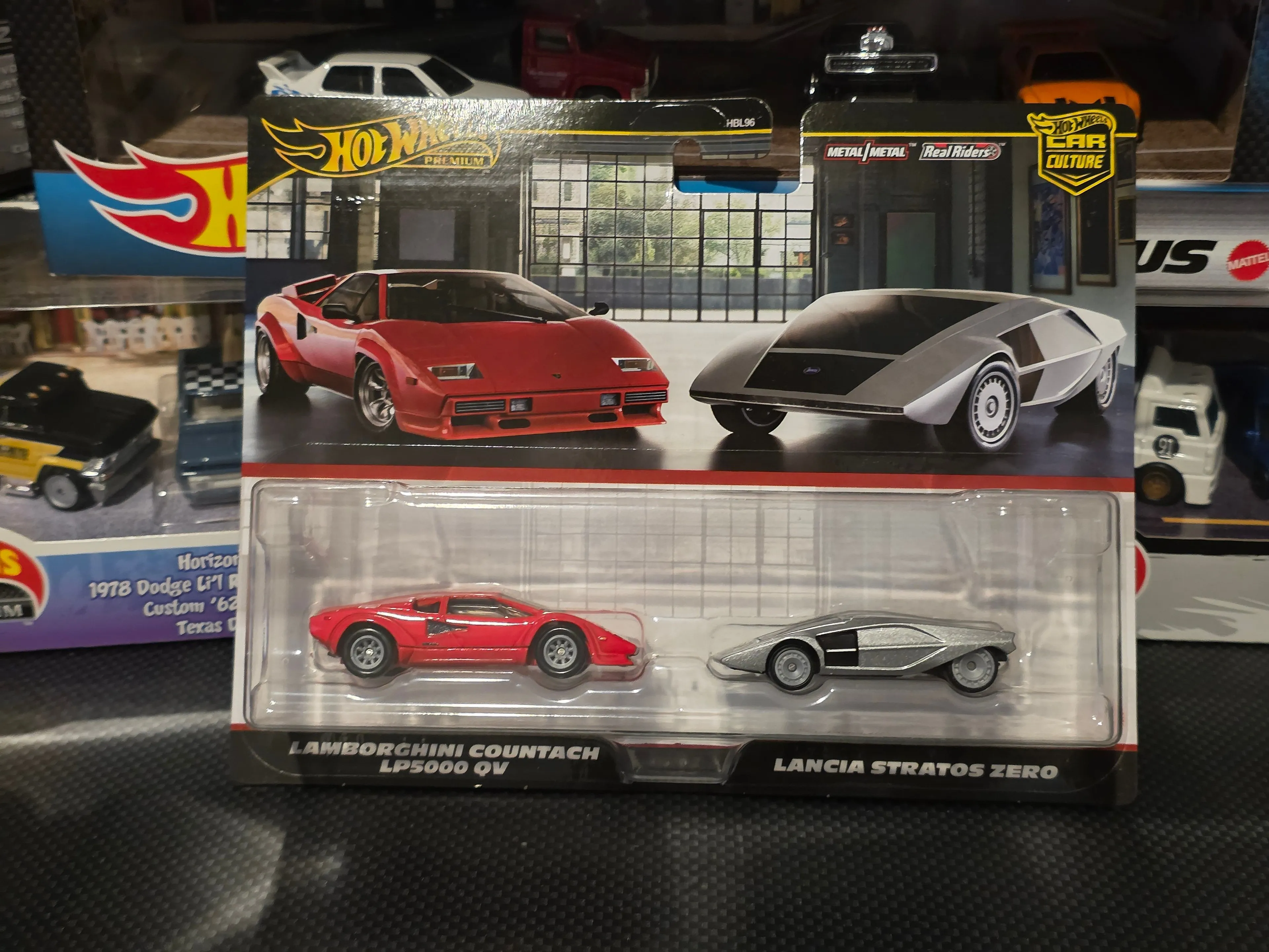 Product image for Lamborghini Countach LP5000 and Lancia Stratos Zero - Hot Wheels 2025 2 pack