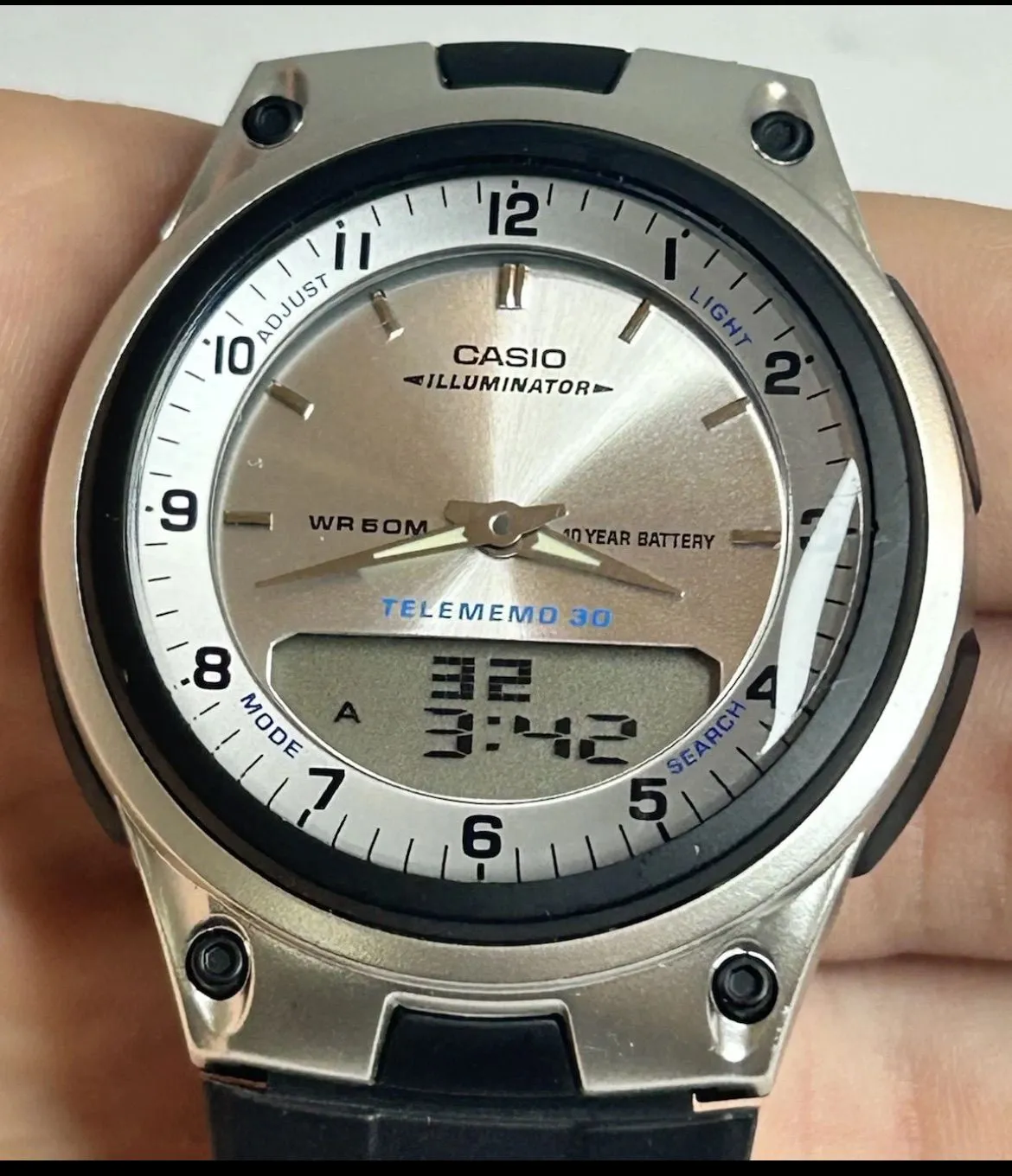 e7583ee5-3221-4335-bb8e-8515bdc85599