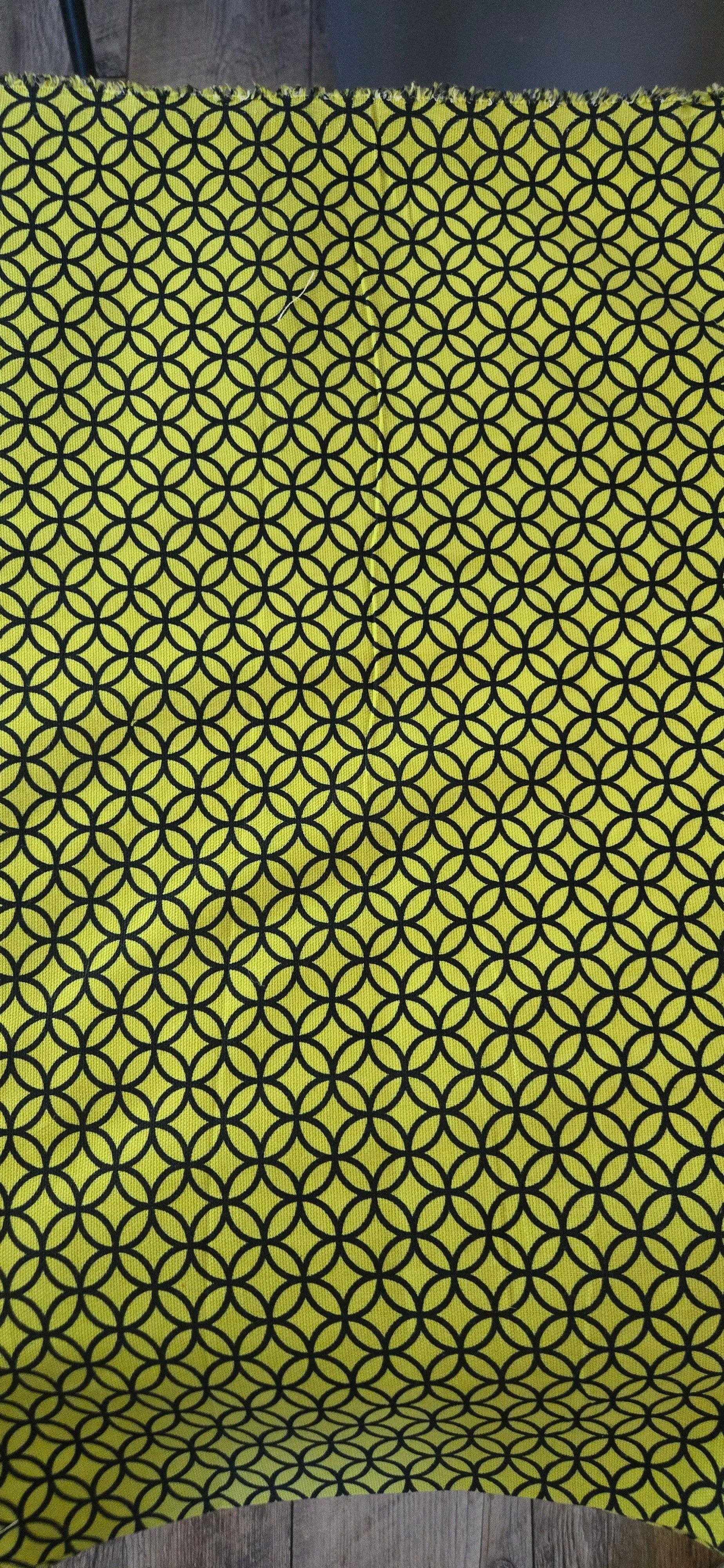 e77cb479-55c9-4b39-bdf1-c6785d69bf4e