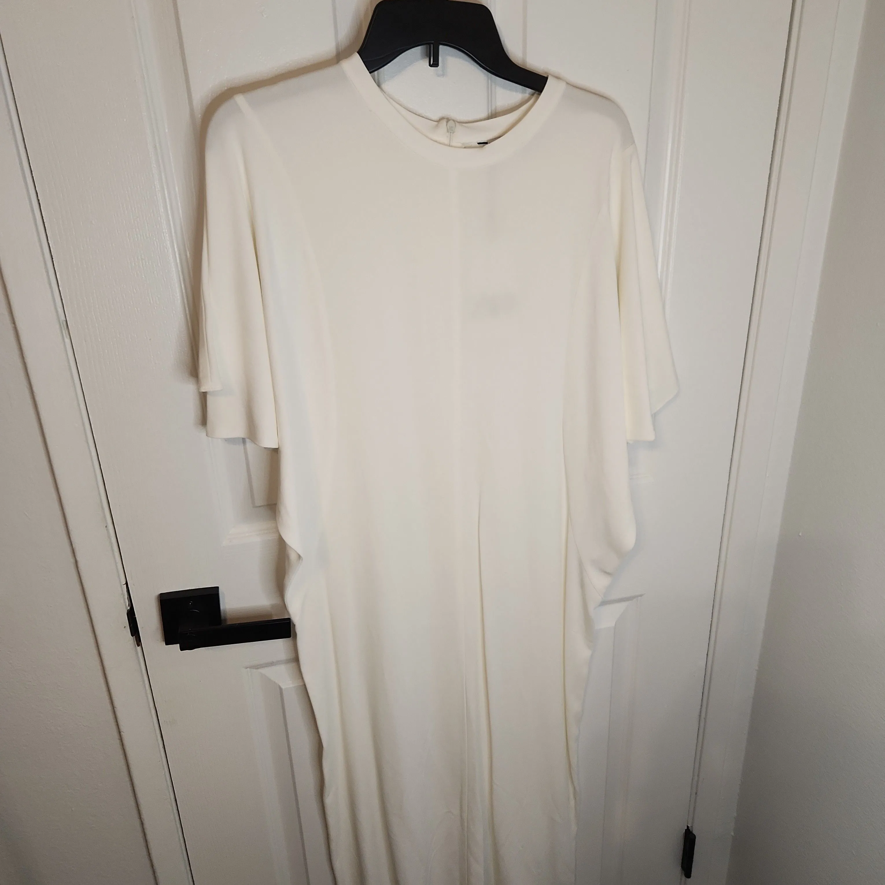 Product image for 1301. NWT Zara White Batwing Sleeve Maxi Dress