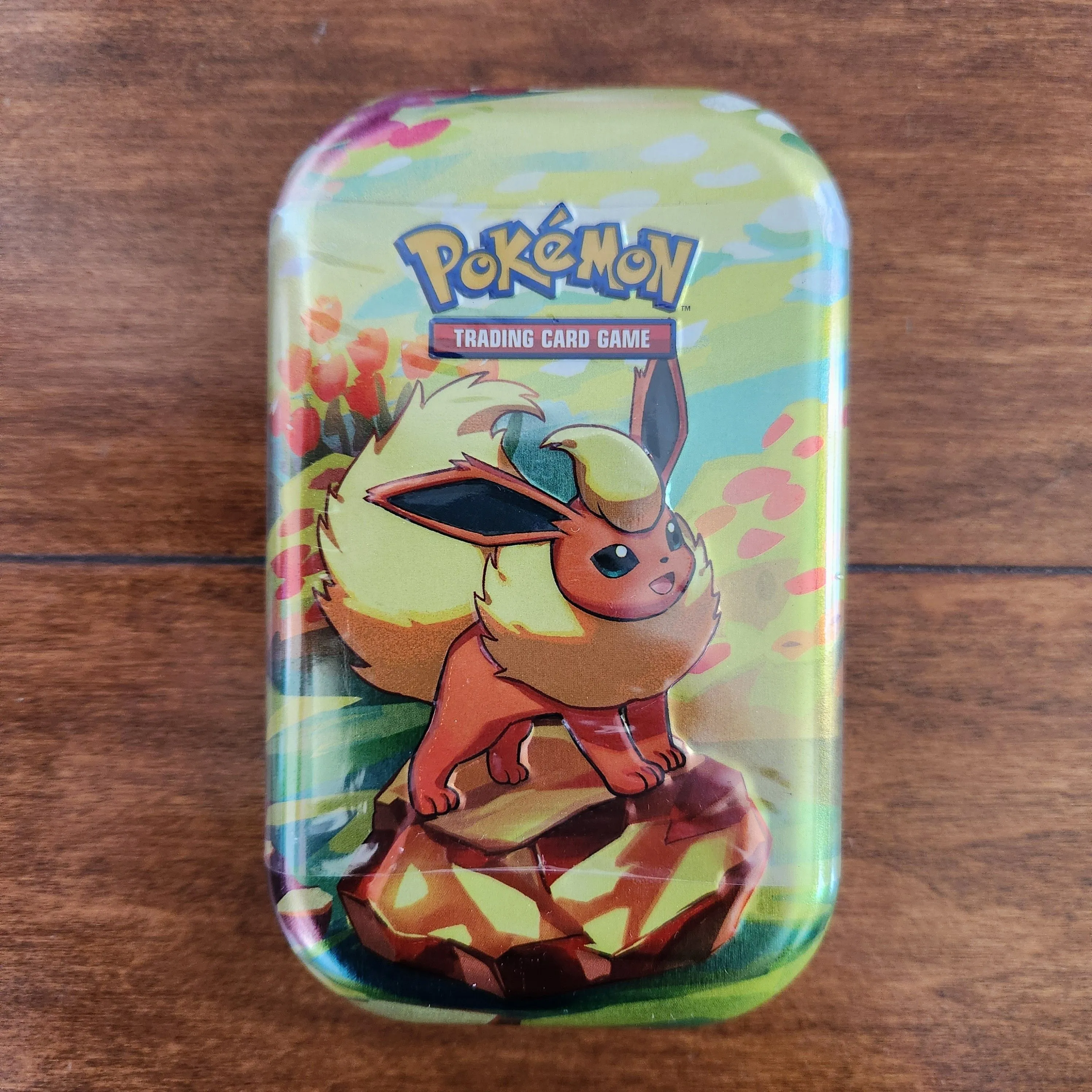 Product image for Pokemon Prismatic Evolutions Mini Tin [Flareon]