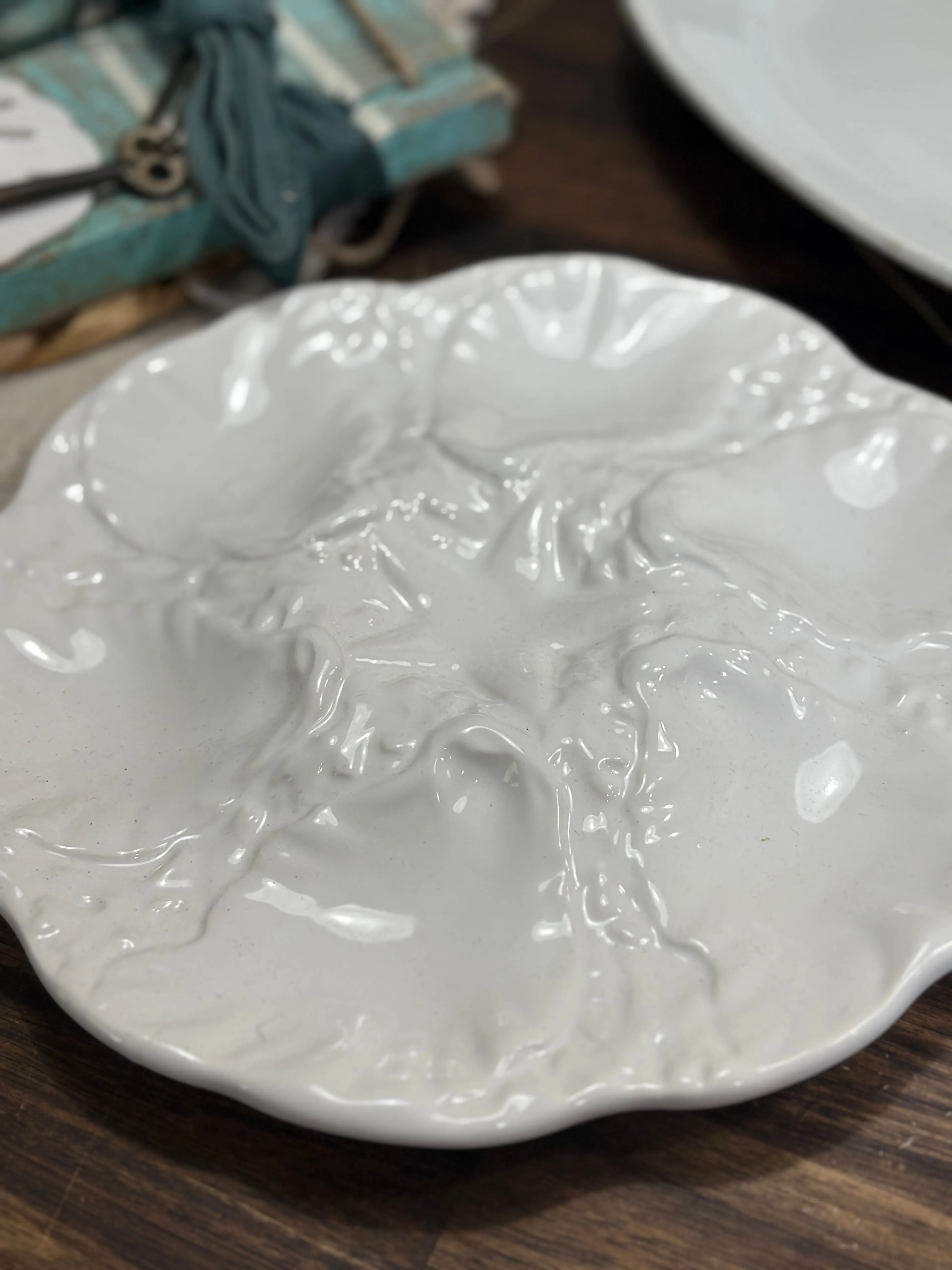 Product image for 13.  Beach Cottage Stunning MADE IN PORTUGAL Oyster Plate #2