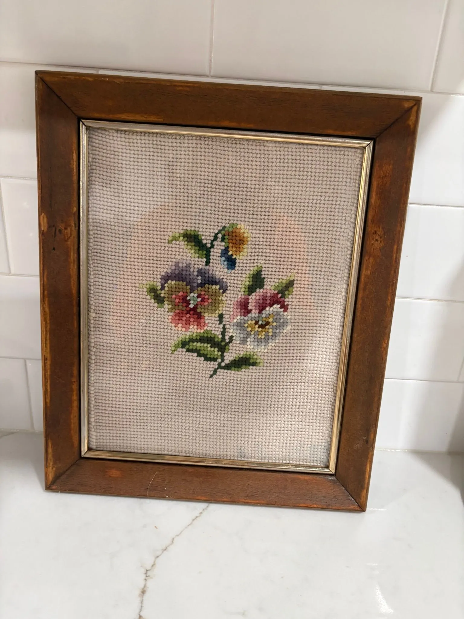 e8c94701-54c0-4d72-bb0a-d4285353bf82