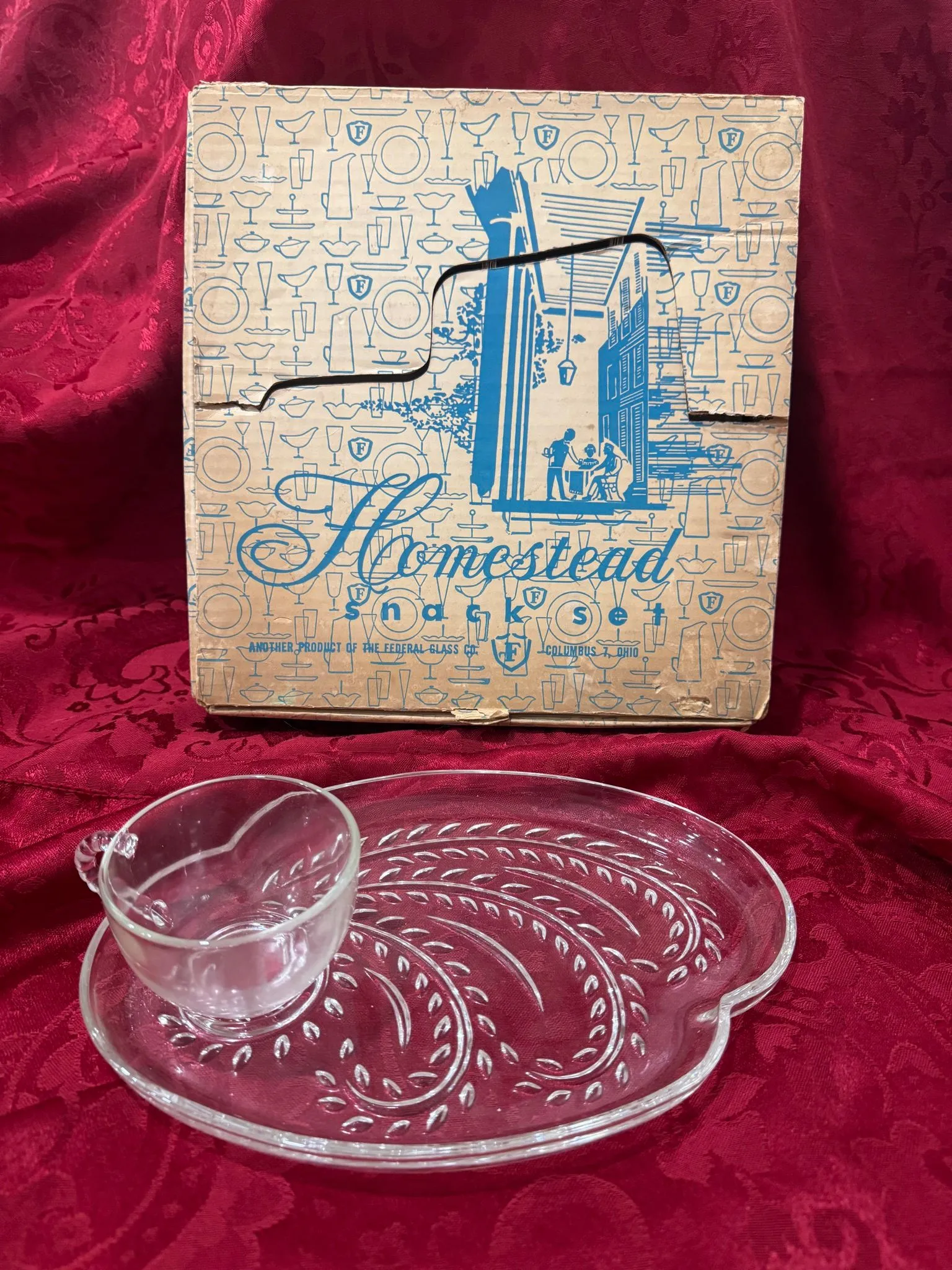 e8f760de-8736-4aa1-a8d4-550df4e1b3da