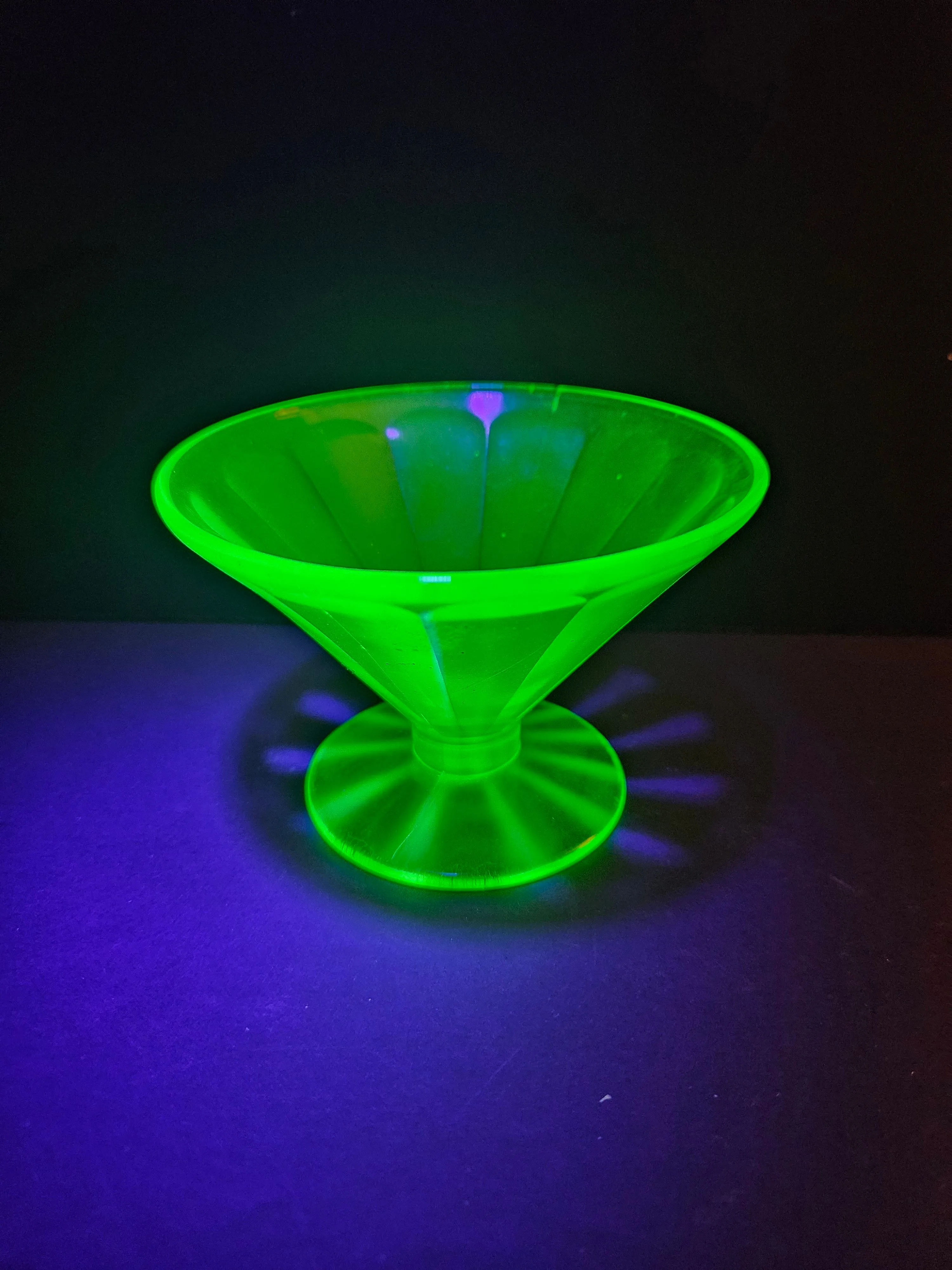 Product image for A35. Vintage Federal Glass Sherbert Uranium Glass 