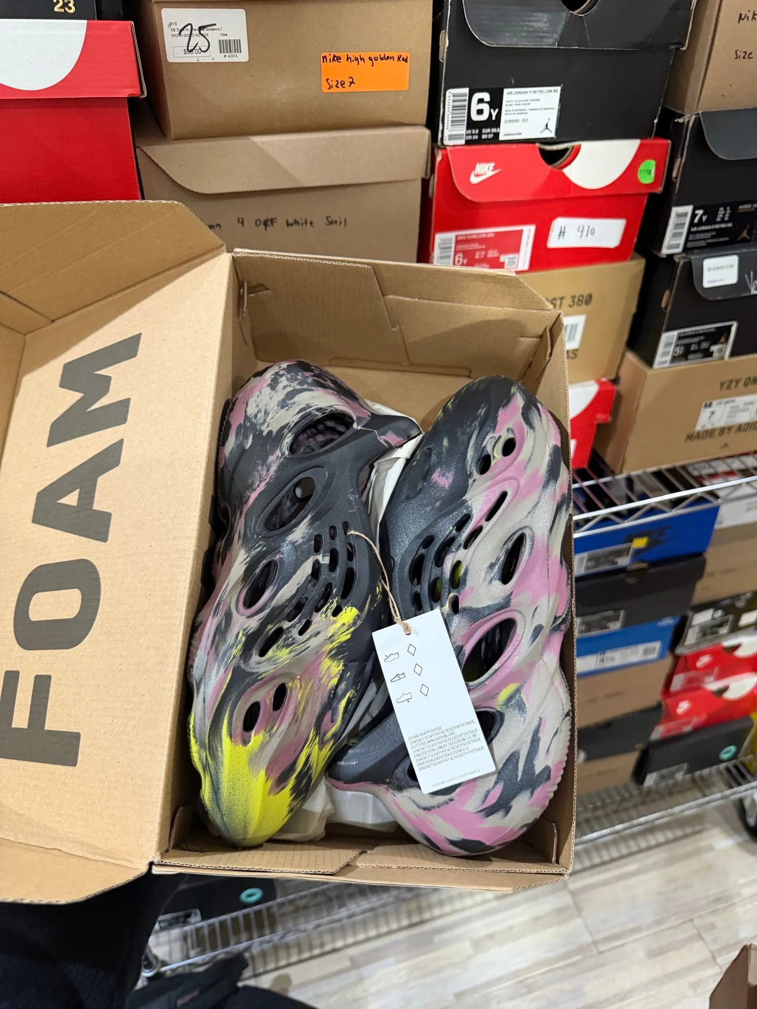 e9300a53-29aa-4dbc-93e3-df68a893eaec