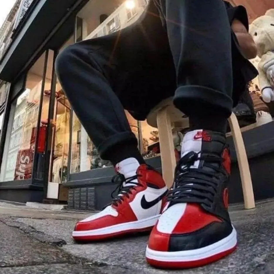 Product image for Aor Jordan 1 Homage 2 Home 11M