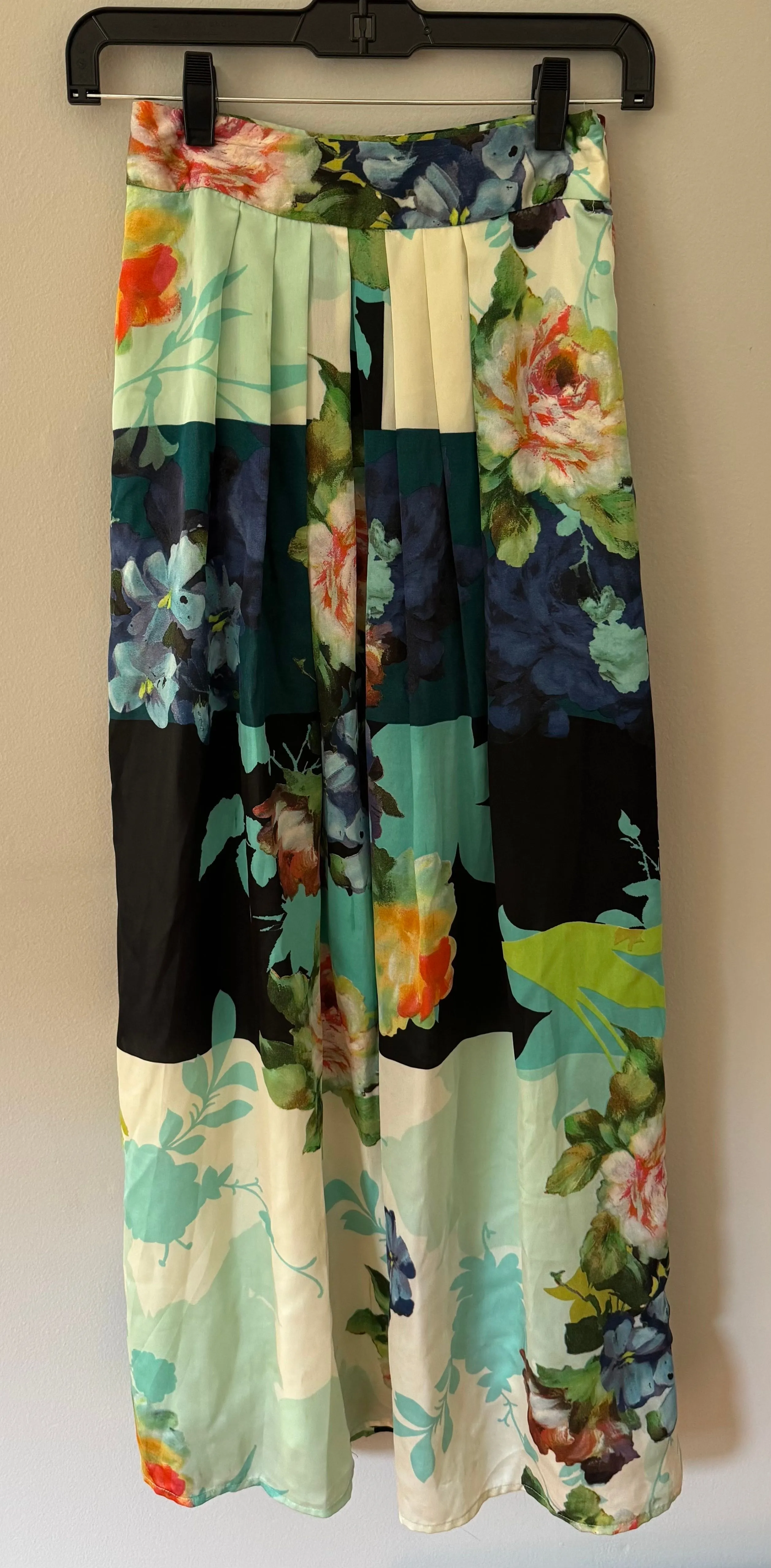Product image for Ranna Gill - Colorful Skirt Size XS