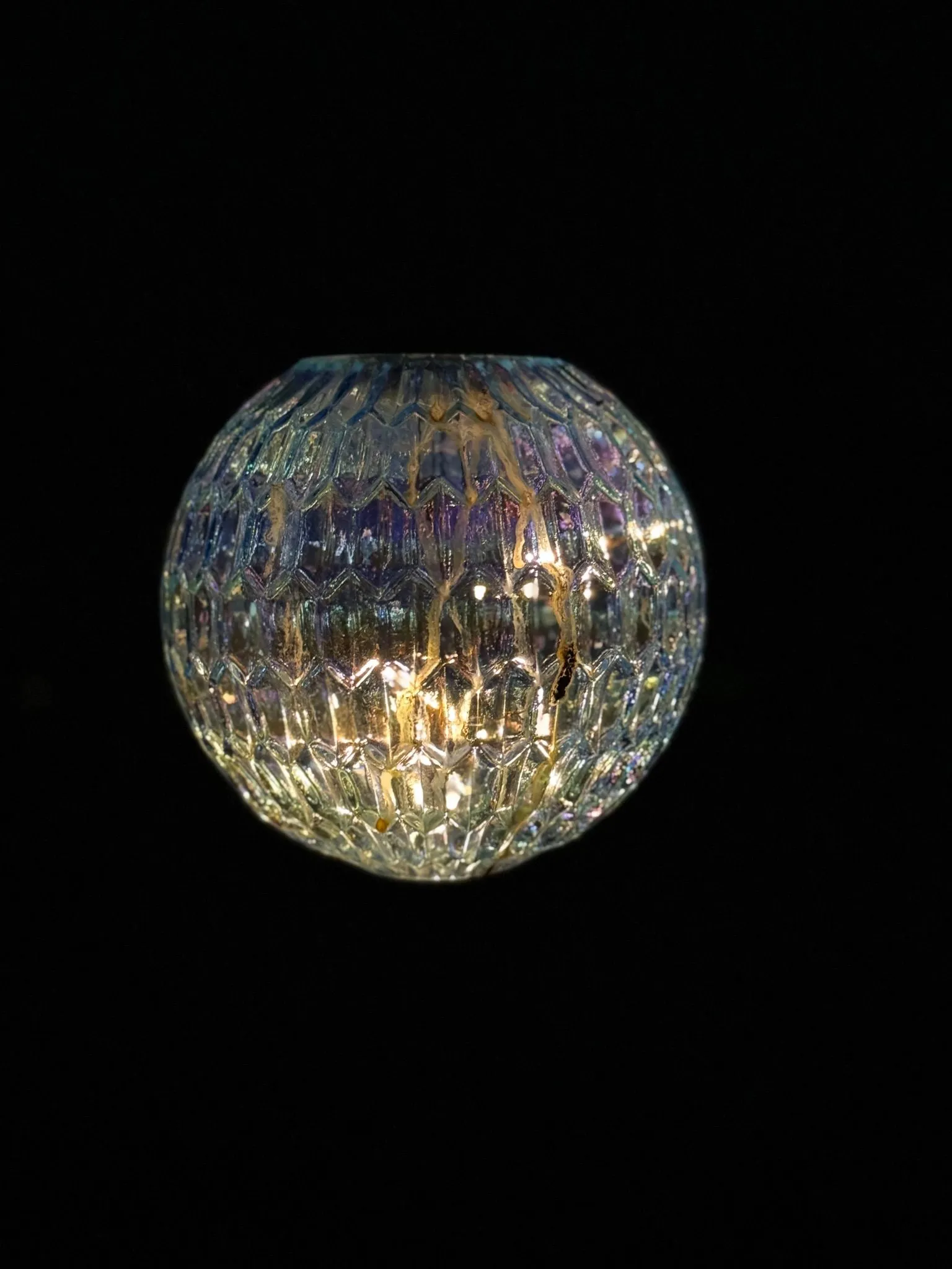 e9e76aa5-12d5-46b0-86d5-ab3e9ff01526