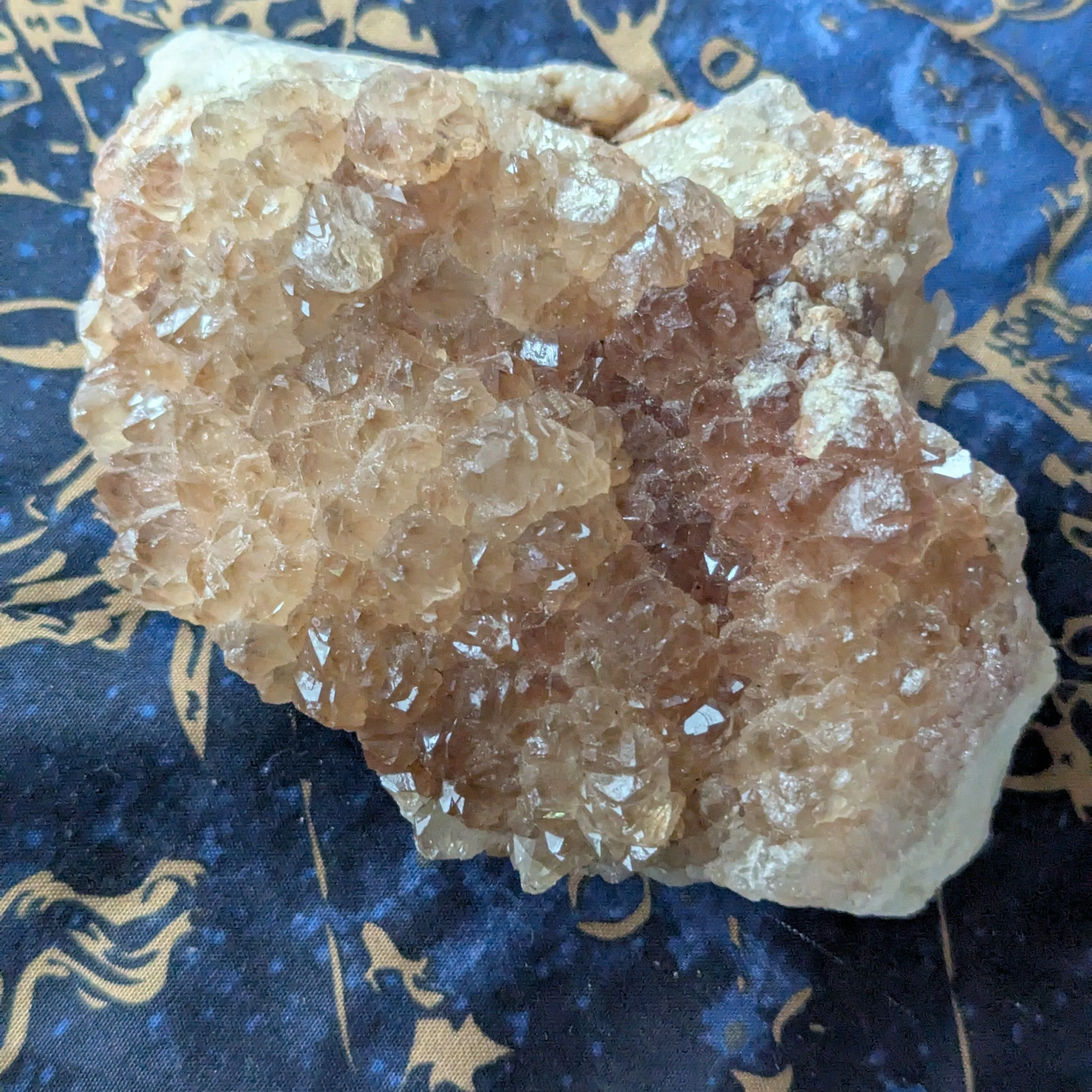 Product image for Large Root Beer Quartz 