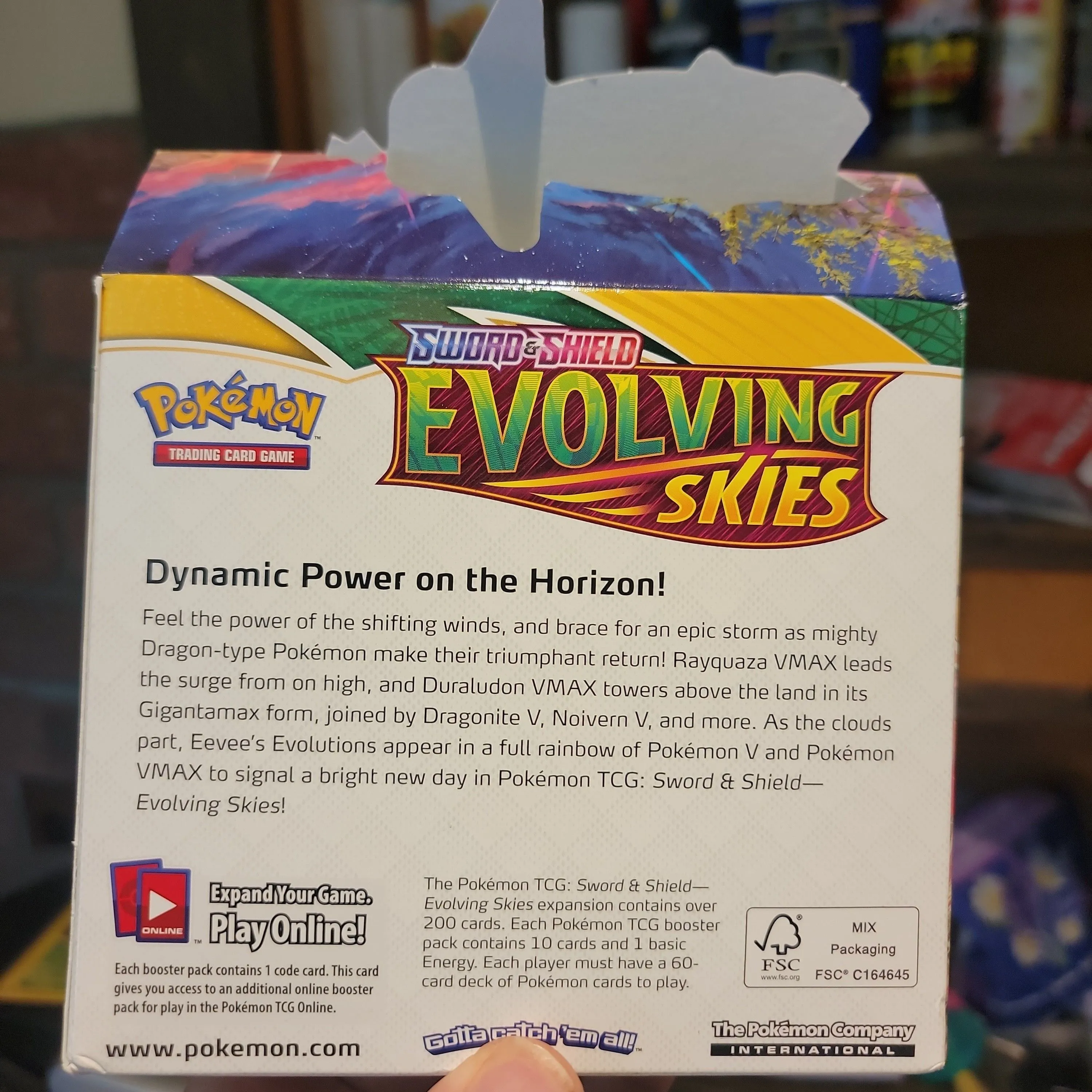 pokemon evolving skies booster cards box Pokemon TCG: Sun & Moon—Unified Minds Elite Trainer Box main image 0