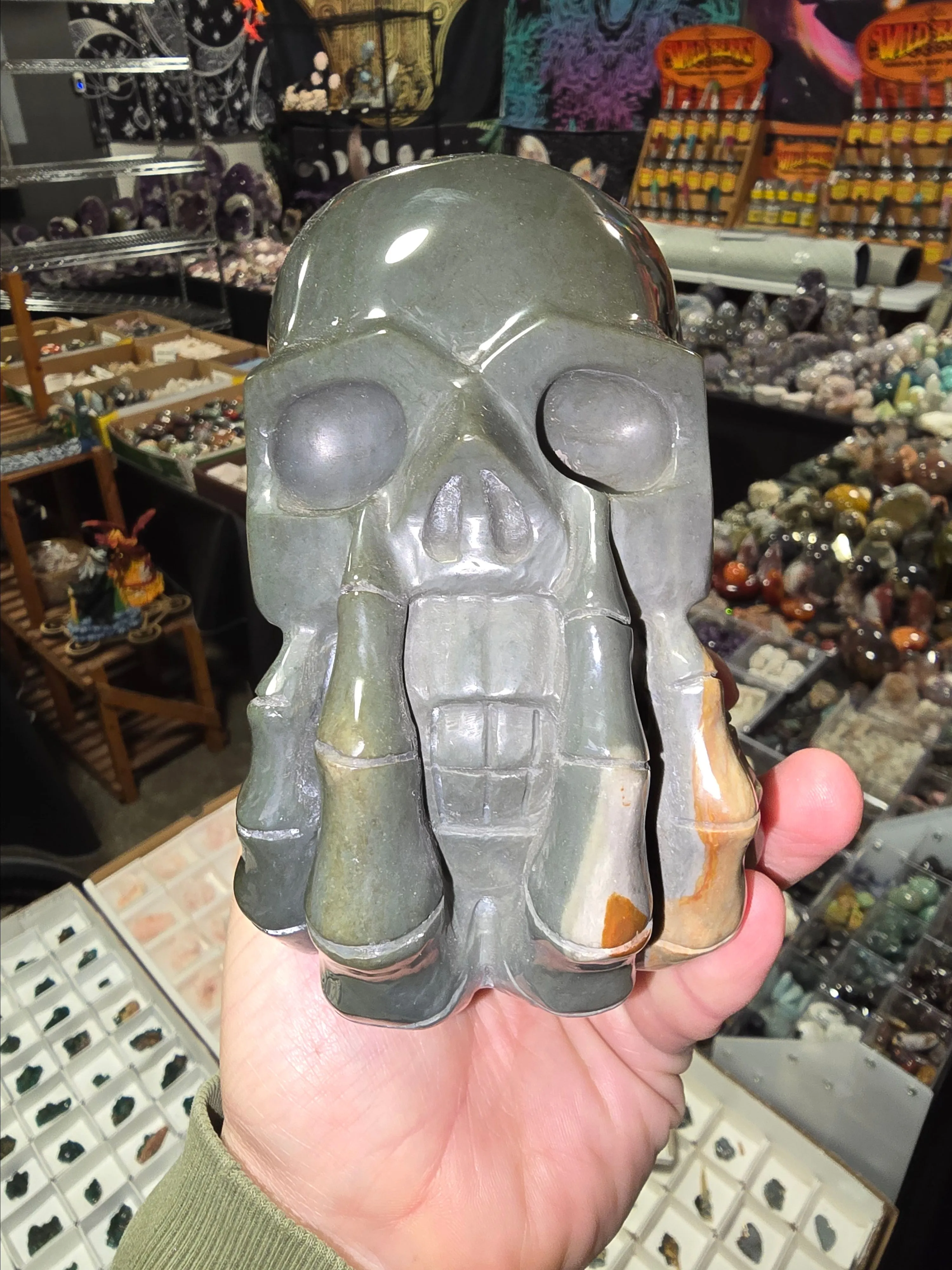 Product image for Polychrome Skull Carving #1