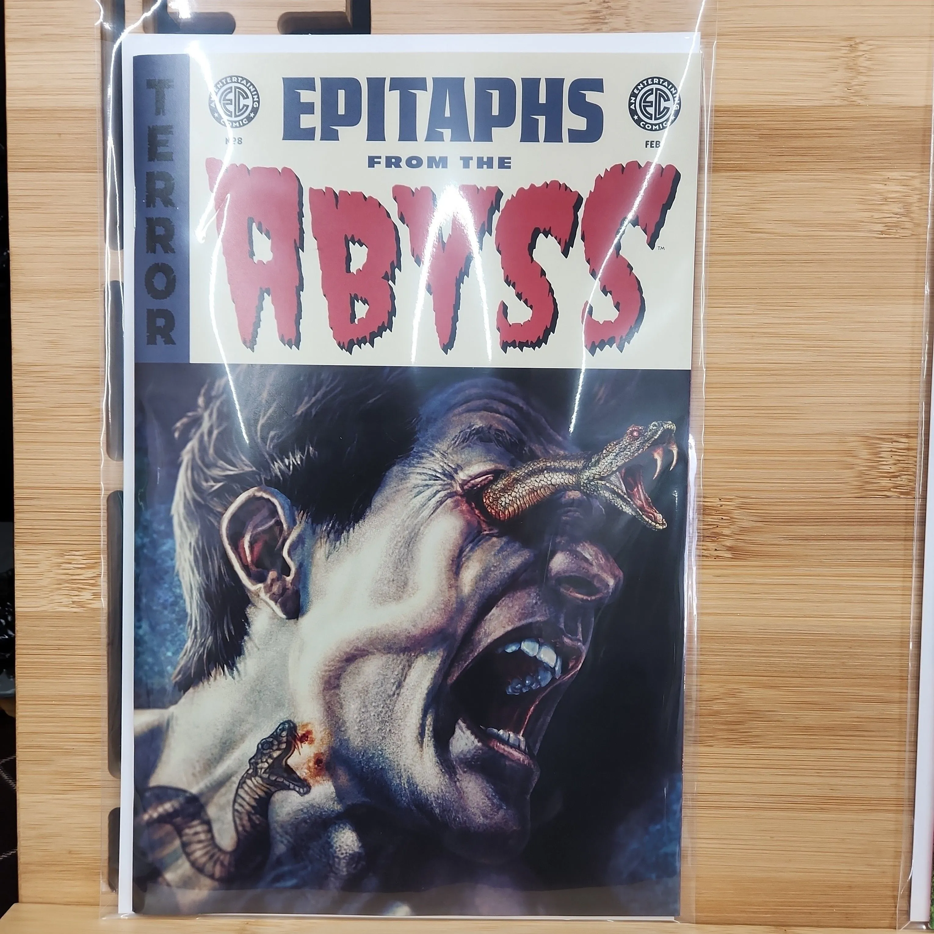 Product image for Epitaphs From the Abyss #8 Cover A& B Lee Bermejo - Regular (2025)