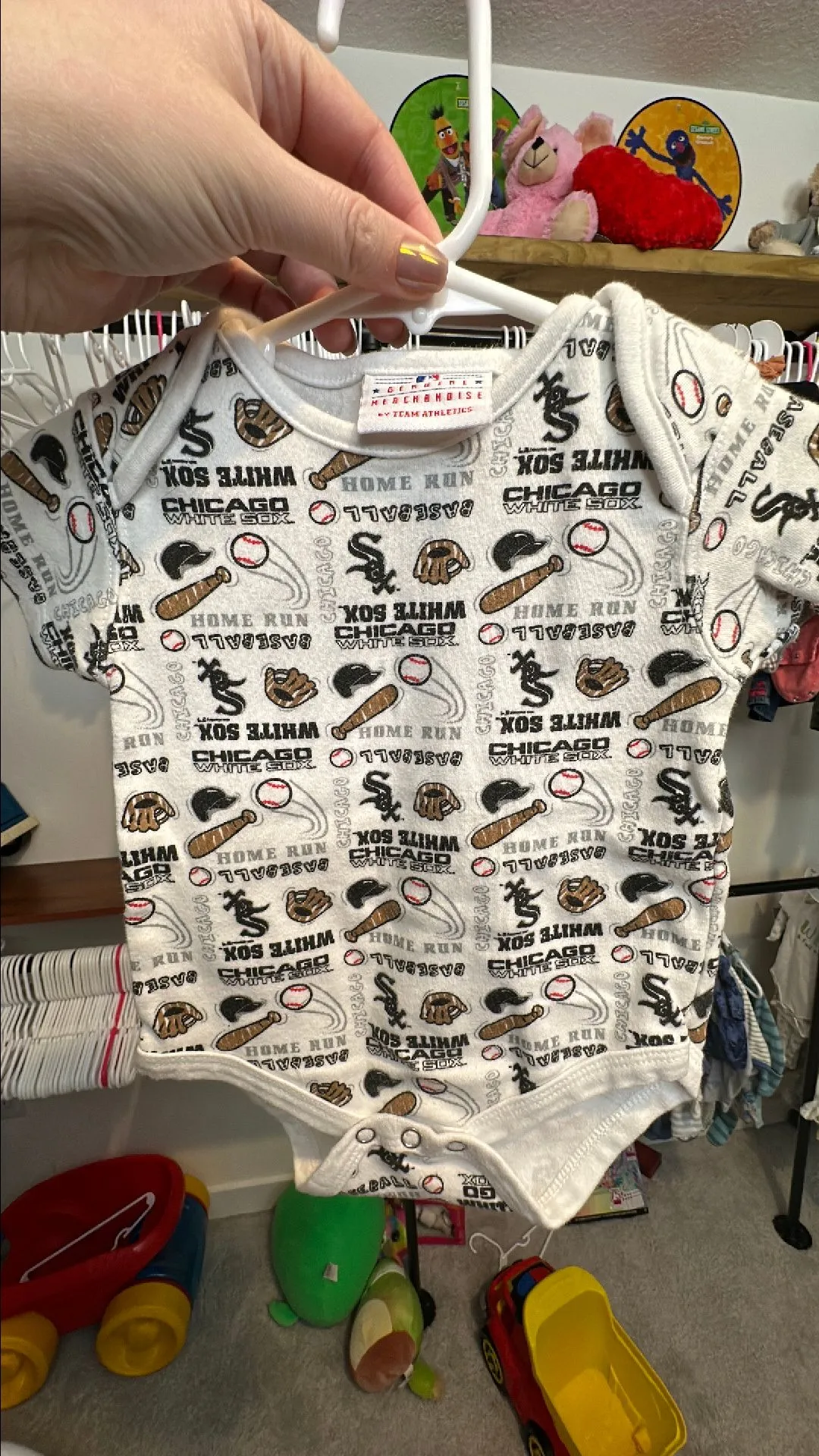 ea87683d-e513-4816-a382-c3655679dc43