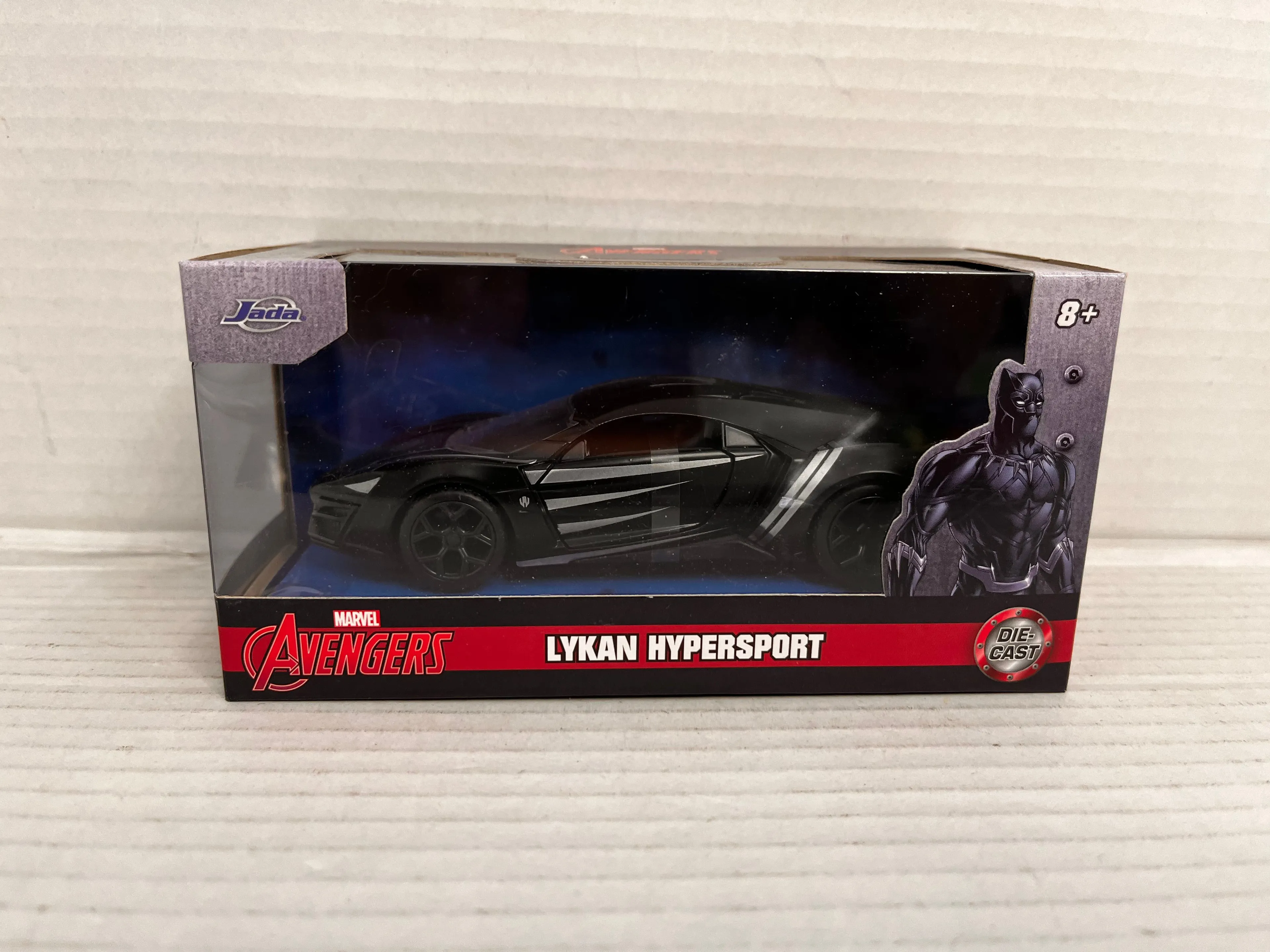 Product image for Jada 1:32 Marvel Avengers BLACK PANTHER Die Cast Car LYKAN HYPERSPORT New