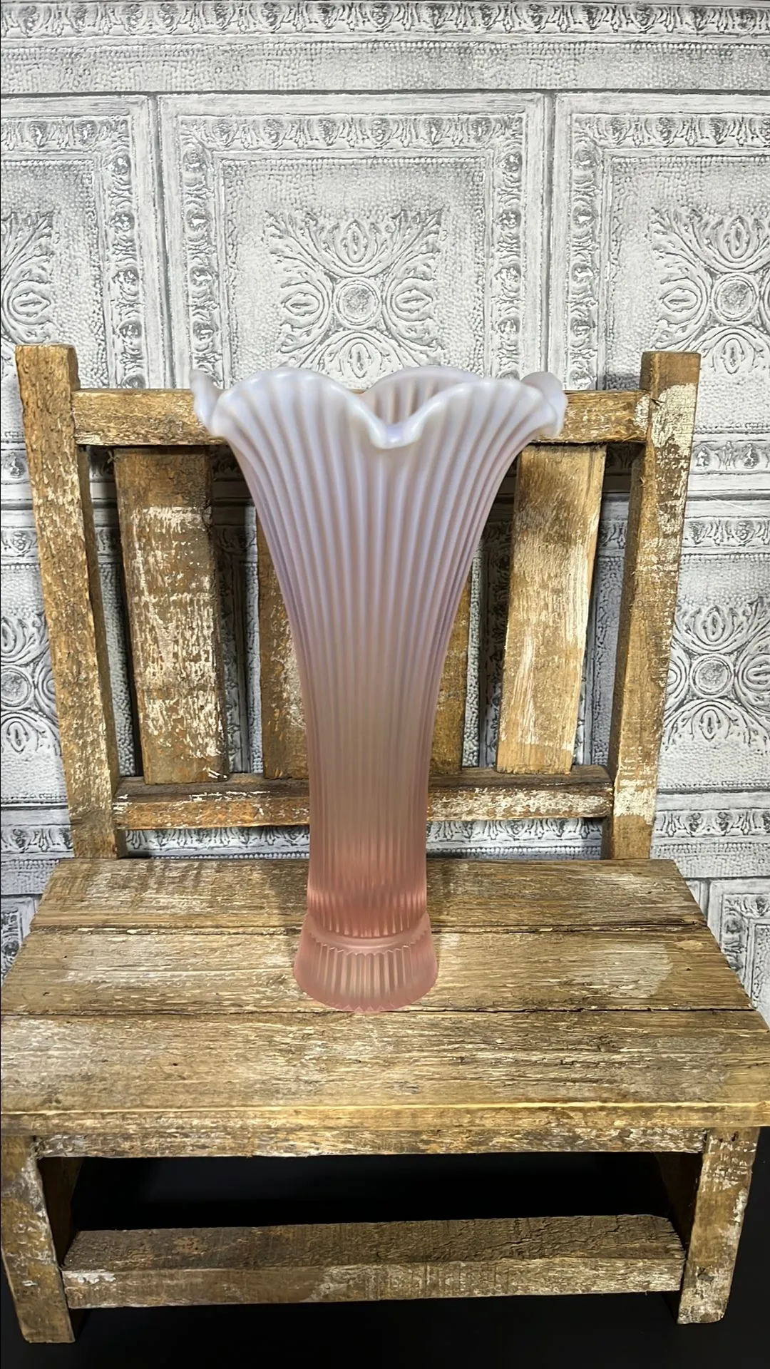 Product image for 011.) Vintage Pink Opalescent Vase