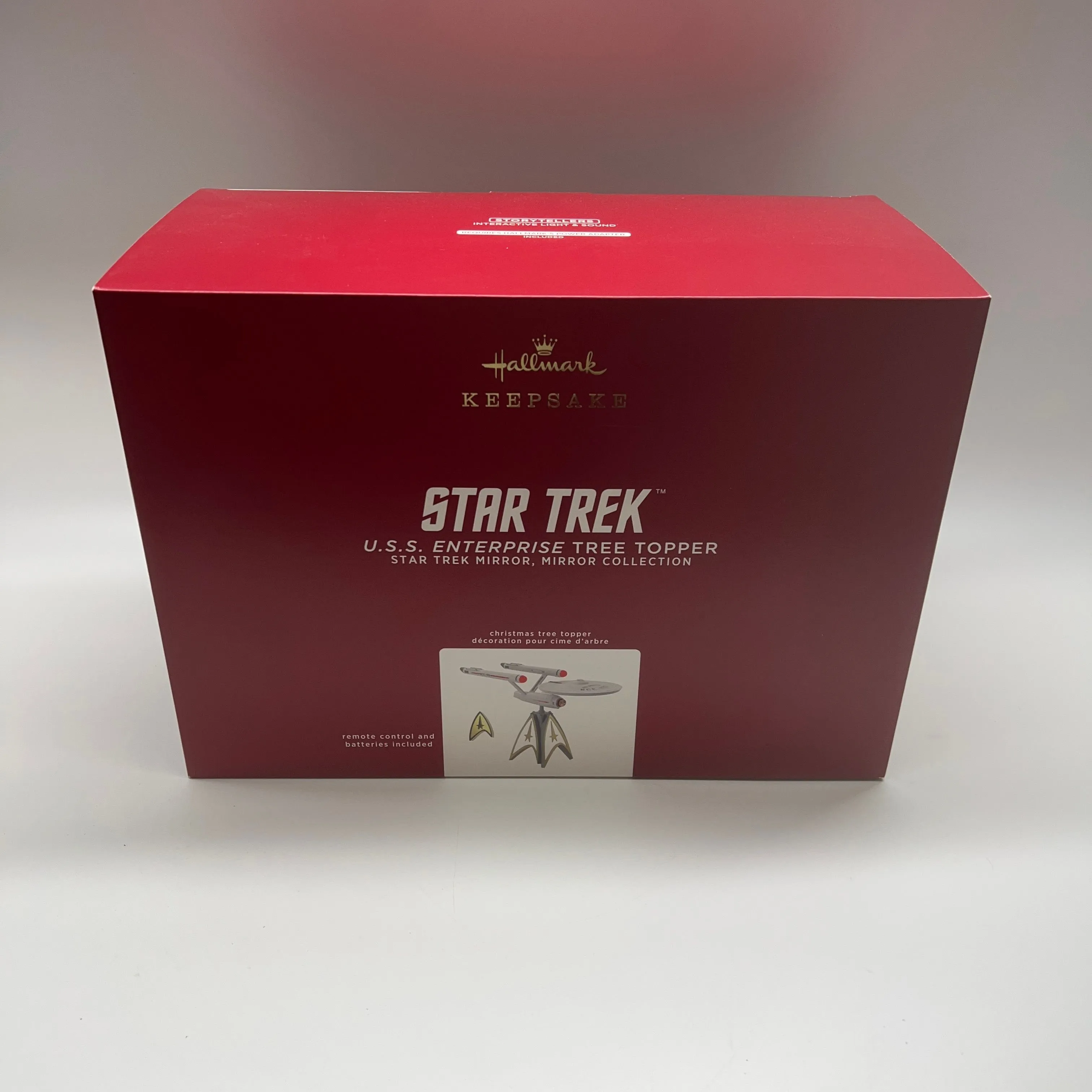 Product image for Hallmark Keepsake Christmas Storytellers Star Trek U.S.S. Enterprise Tree Topper