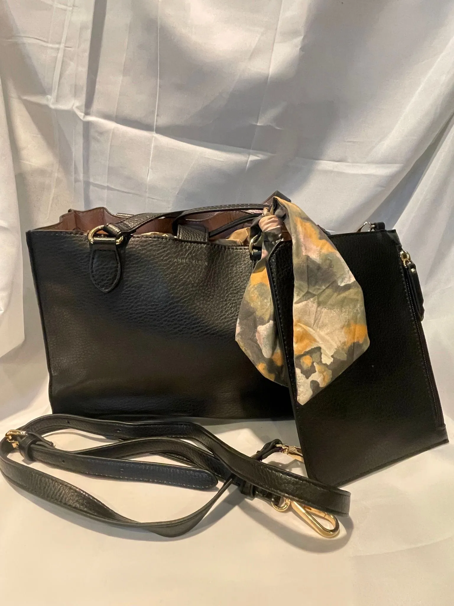 eb492050-4bca-40d0-aa66-5c1d4efc6fea