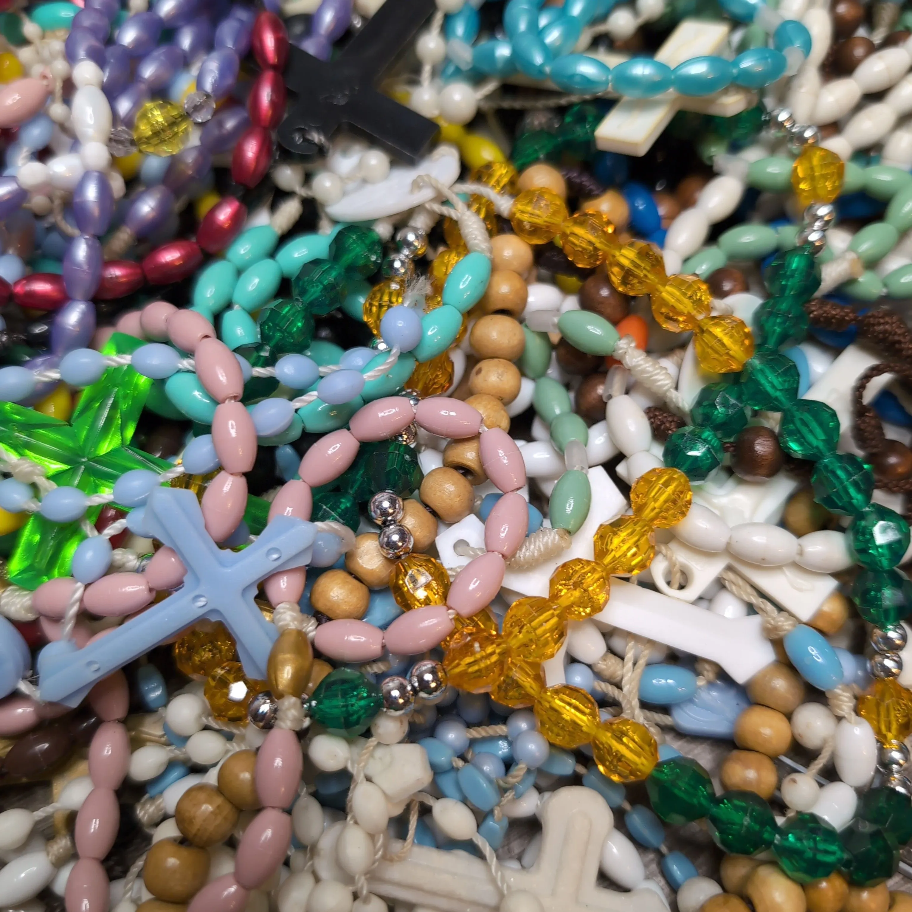 Product image for Receive one plastic rosary (seller's choice)