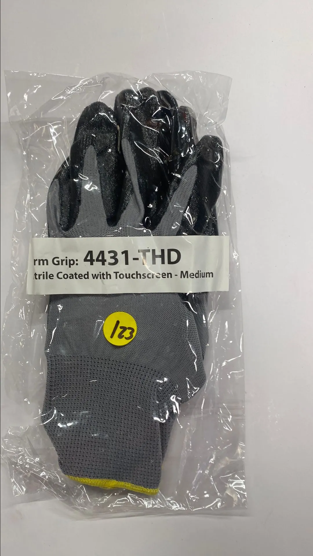 ec3ff8b5-1818-4fe3-ab74-aaff4932c8de