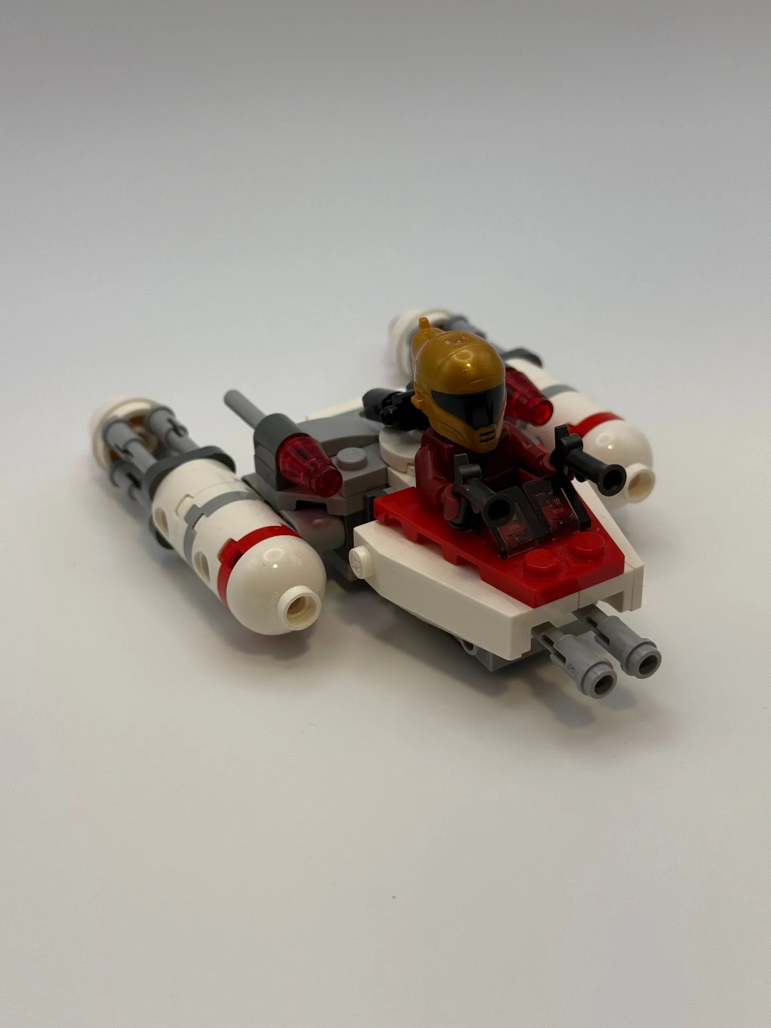 ec4a14fe-f9f2-4d30-8c7f-e98356ecde04