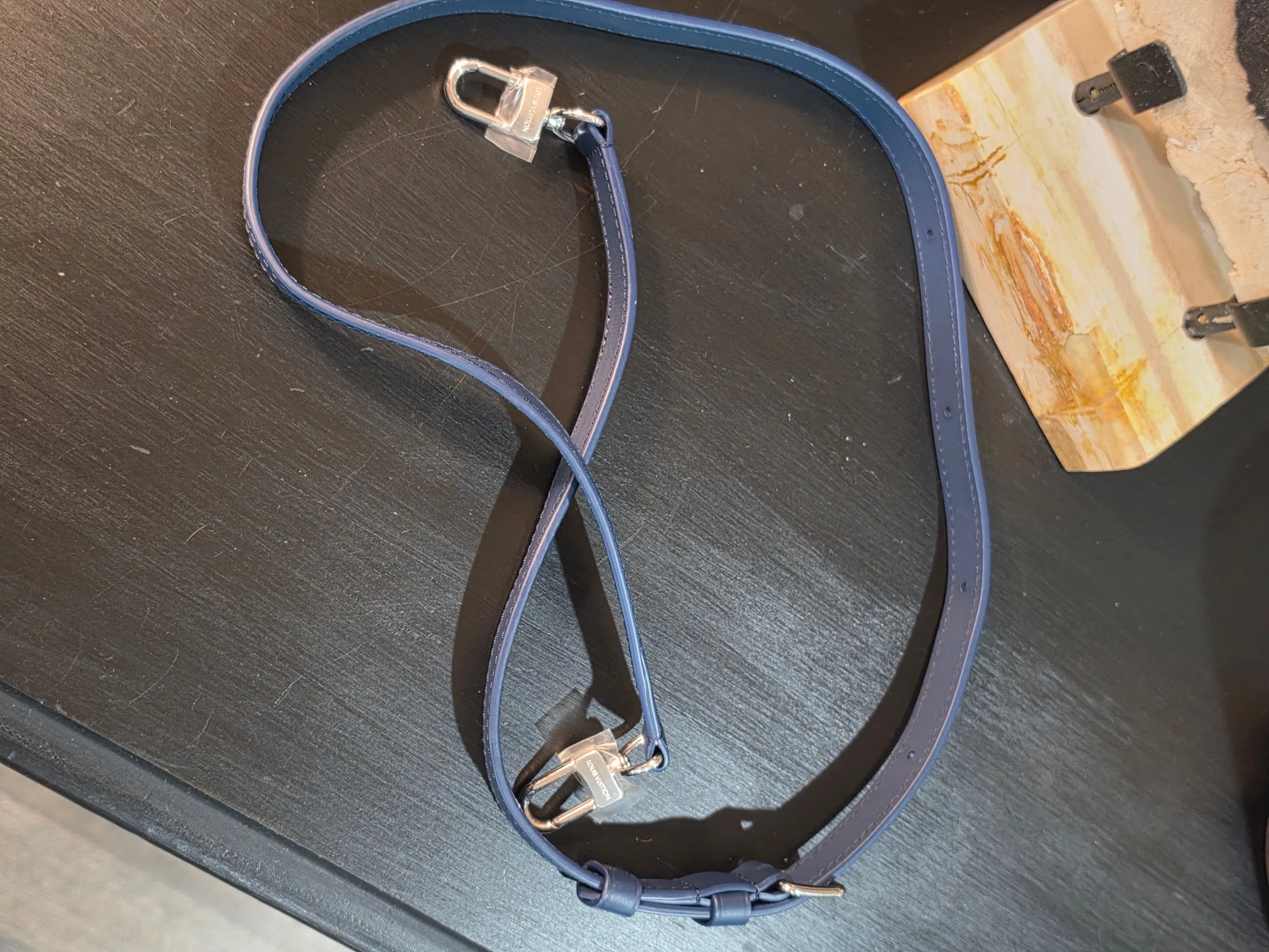 ec560ff5-1d26-46bb-b94e-e90cc891f8d7