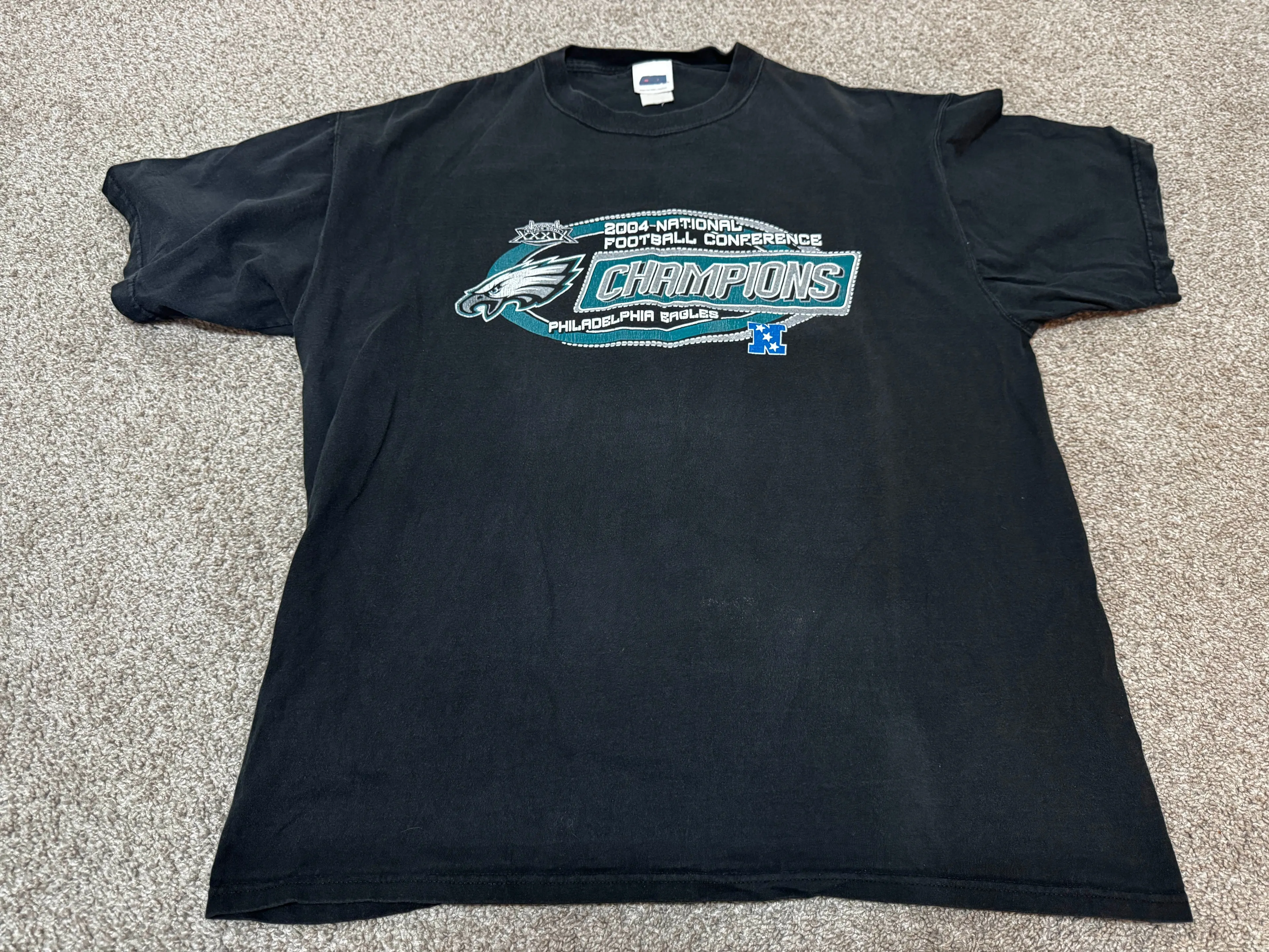 Product image for Philadelphia Eagles 2004 NFC T-Shirt | Size XL |  24 x 30