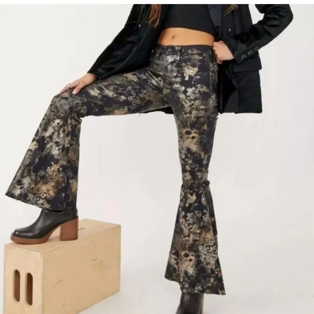 Product image for 287. Free People $148! Inferno Flare Float On Boho Jeans / 28