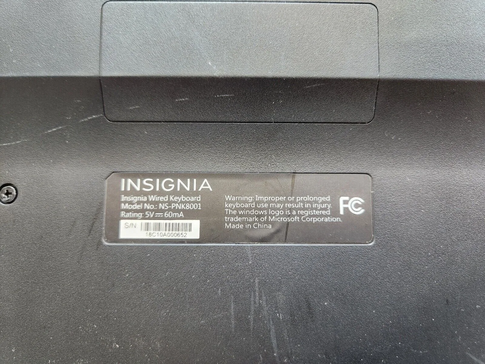 Listing Image Blurred Background