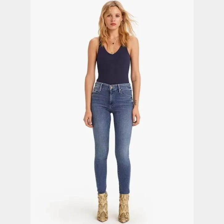 Product image for Mother The Looker Groovin' Jeans