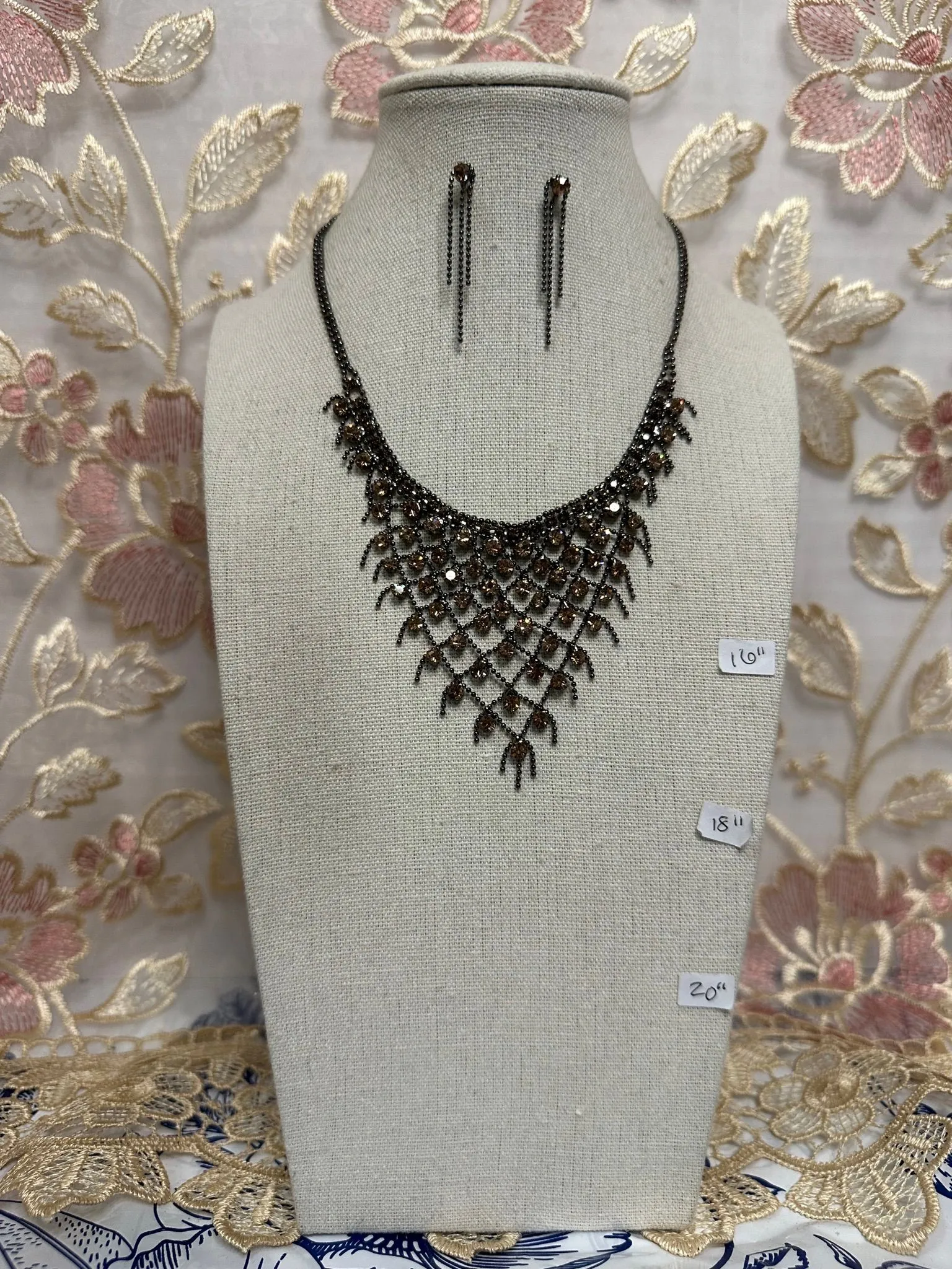 ed4eb69e-f73a-48bf-bead-0038b09b35b8