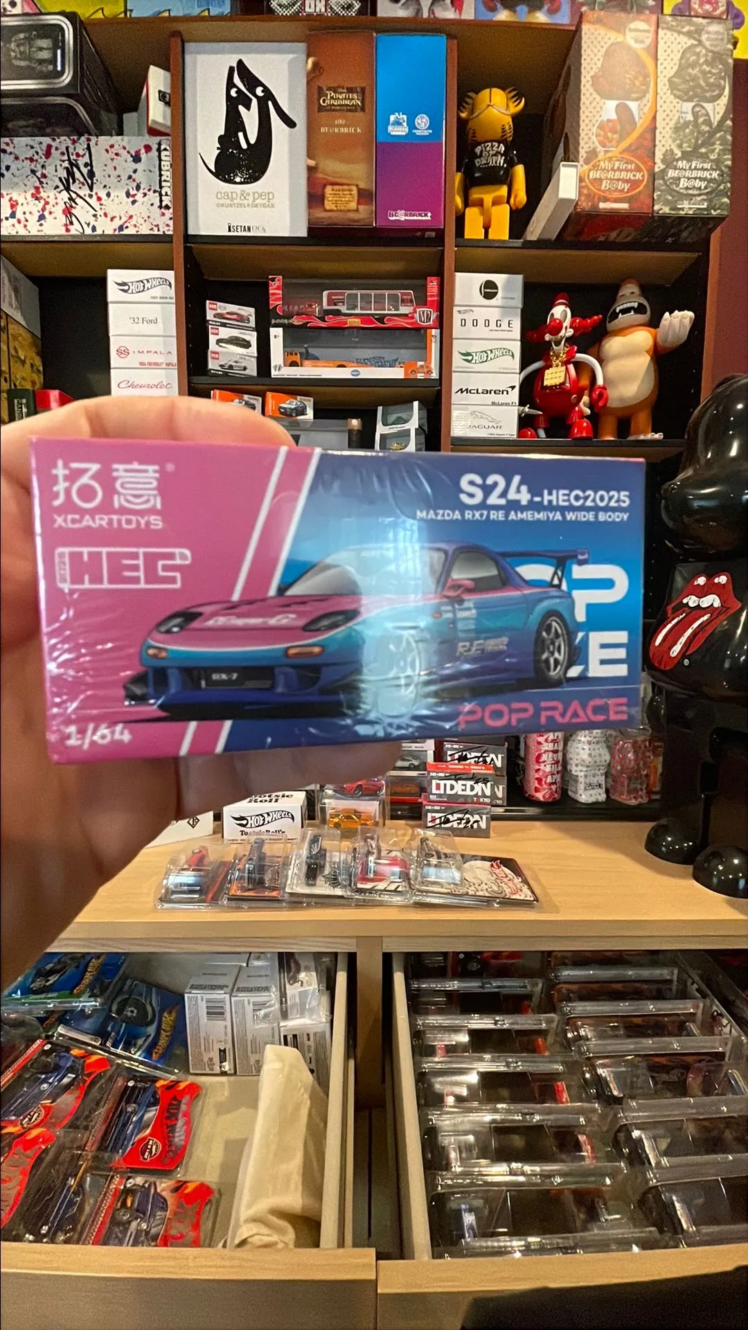 ed6ff4e5-a87b-44cd-9d81-e9aa0c0f68a6
