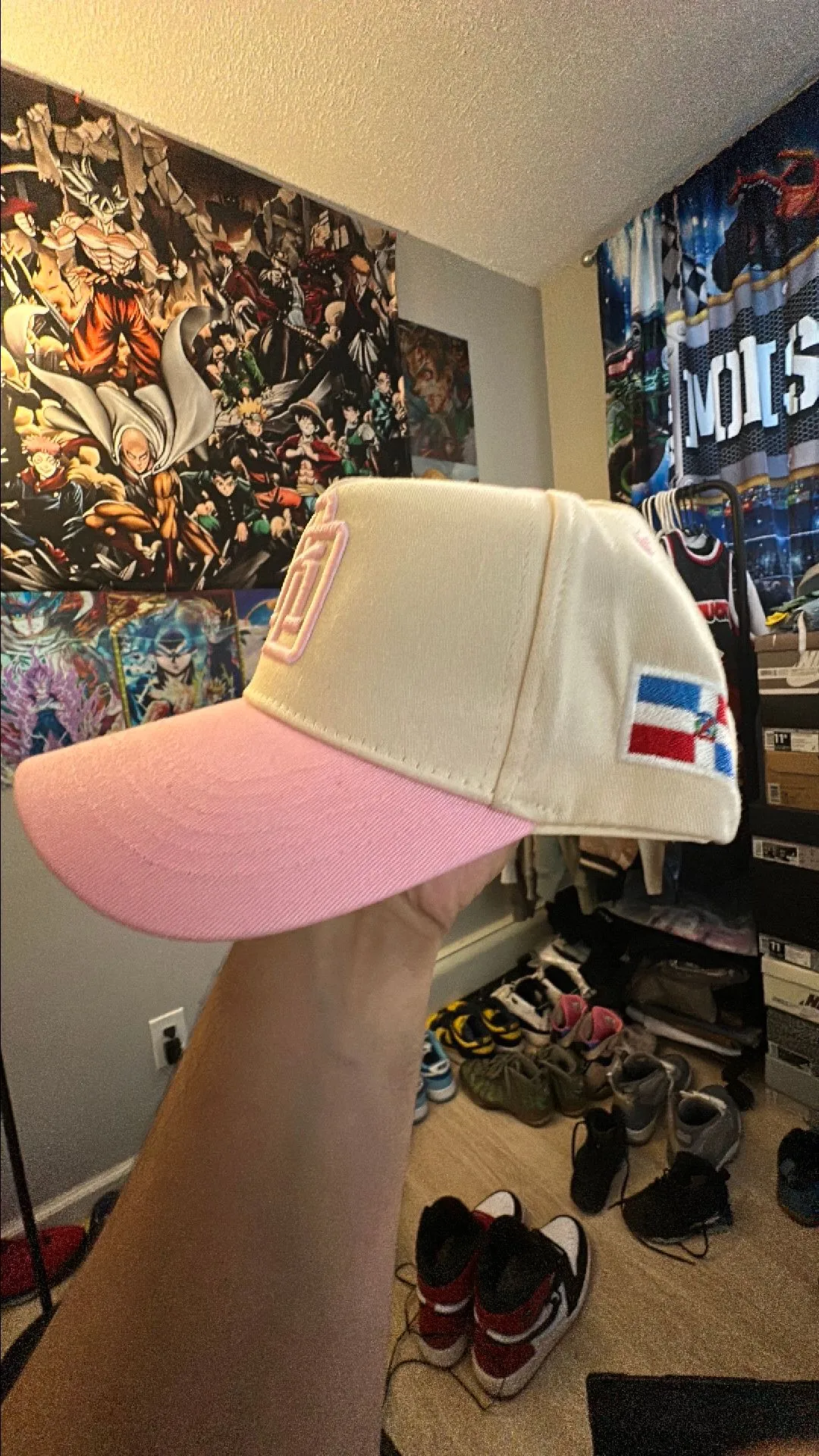 ed99ddca-d7ff-410b-bc8b-e9ae11229c7b