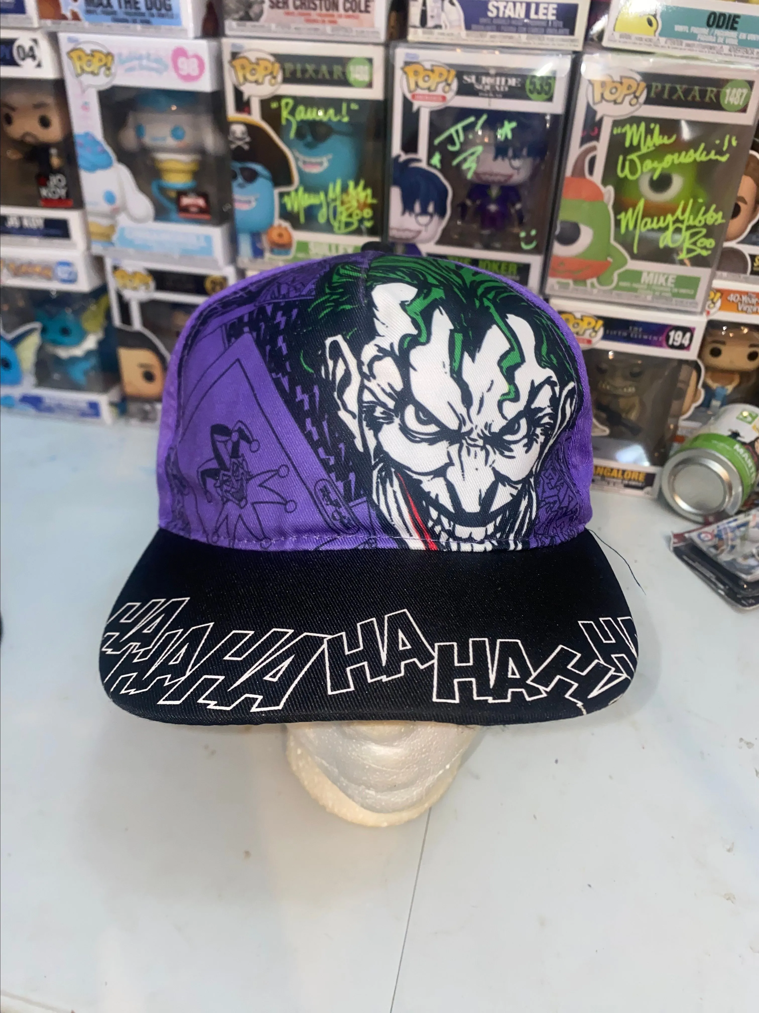 Product image for The joker SnapBack DC