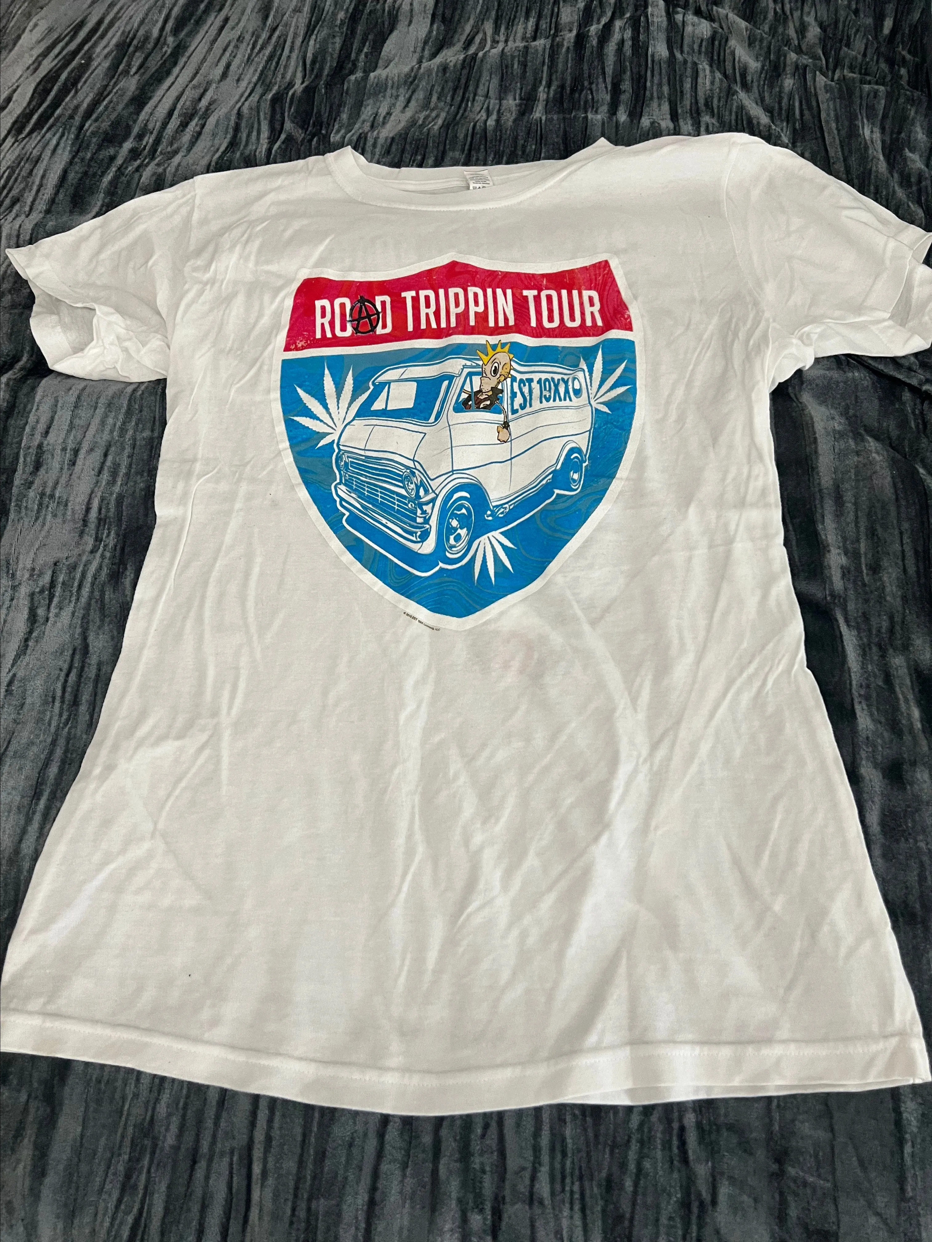 Product image for White Road Trippin Tour MGK T-Shirt Size XL