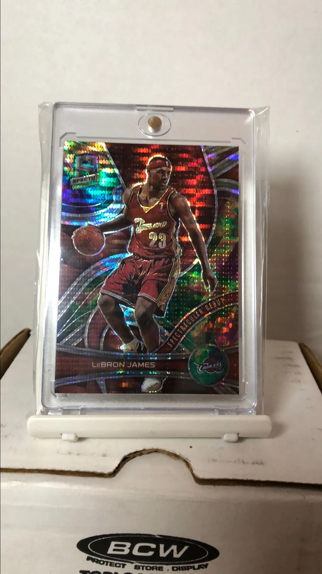 Product image for LeBron James 2021-22 Spectra Spectacular Debut /99