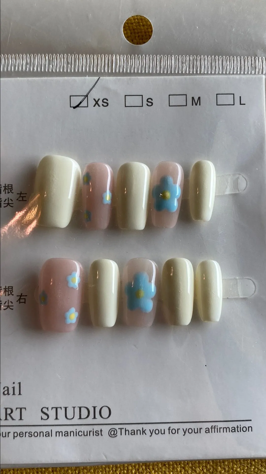 eefd5353-1aa8-4d4e-9478-b2ff48a73639