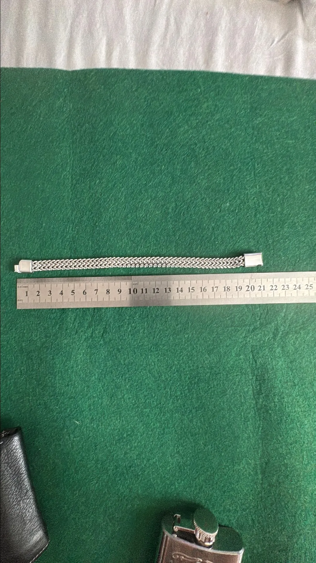 ef2856e2-576e-4409-b827-1c157cf413c2