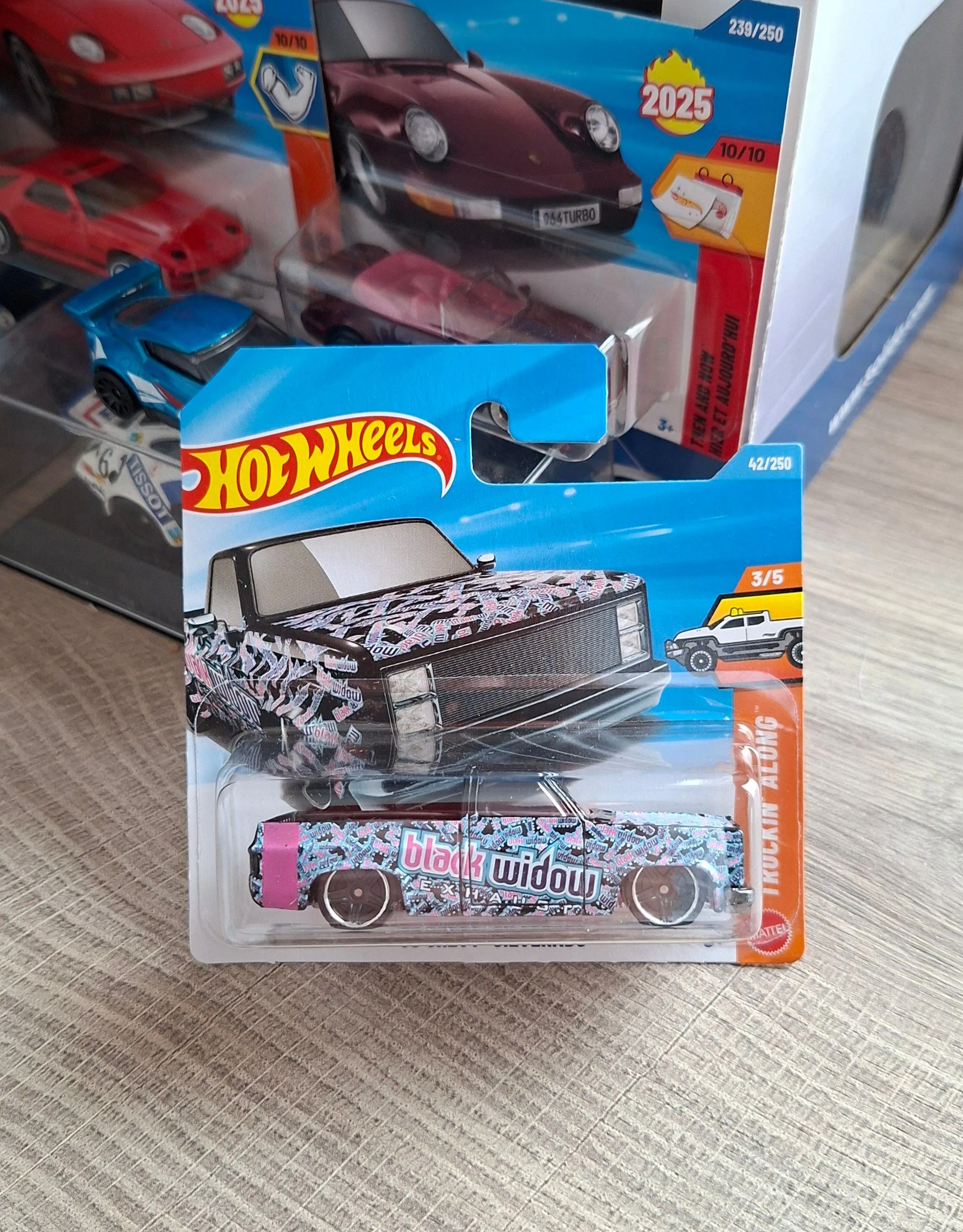 ef50eb28-370b-49a0-9621-27cb937f683a