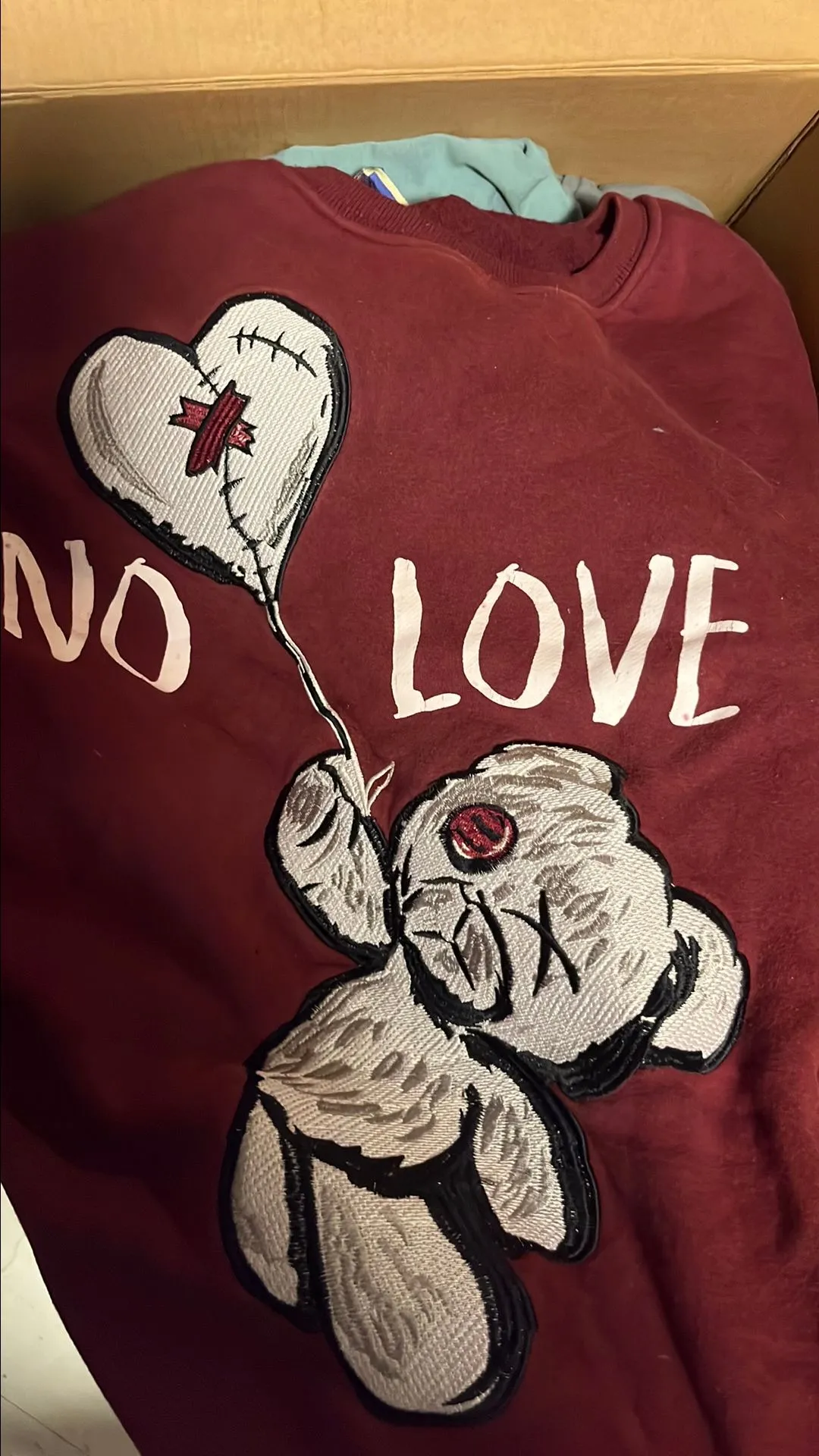 Product image for Retro label no love teddy