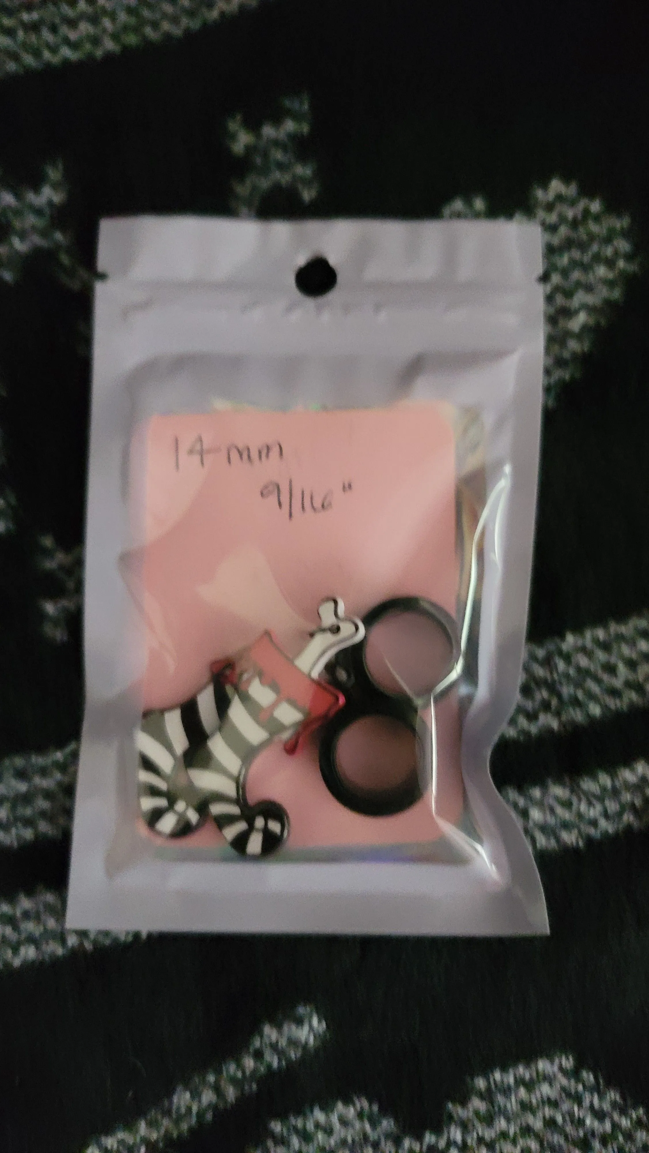 Product image for 14 MM - 9/16th - Xmas Earrings 