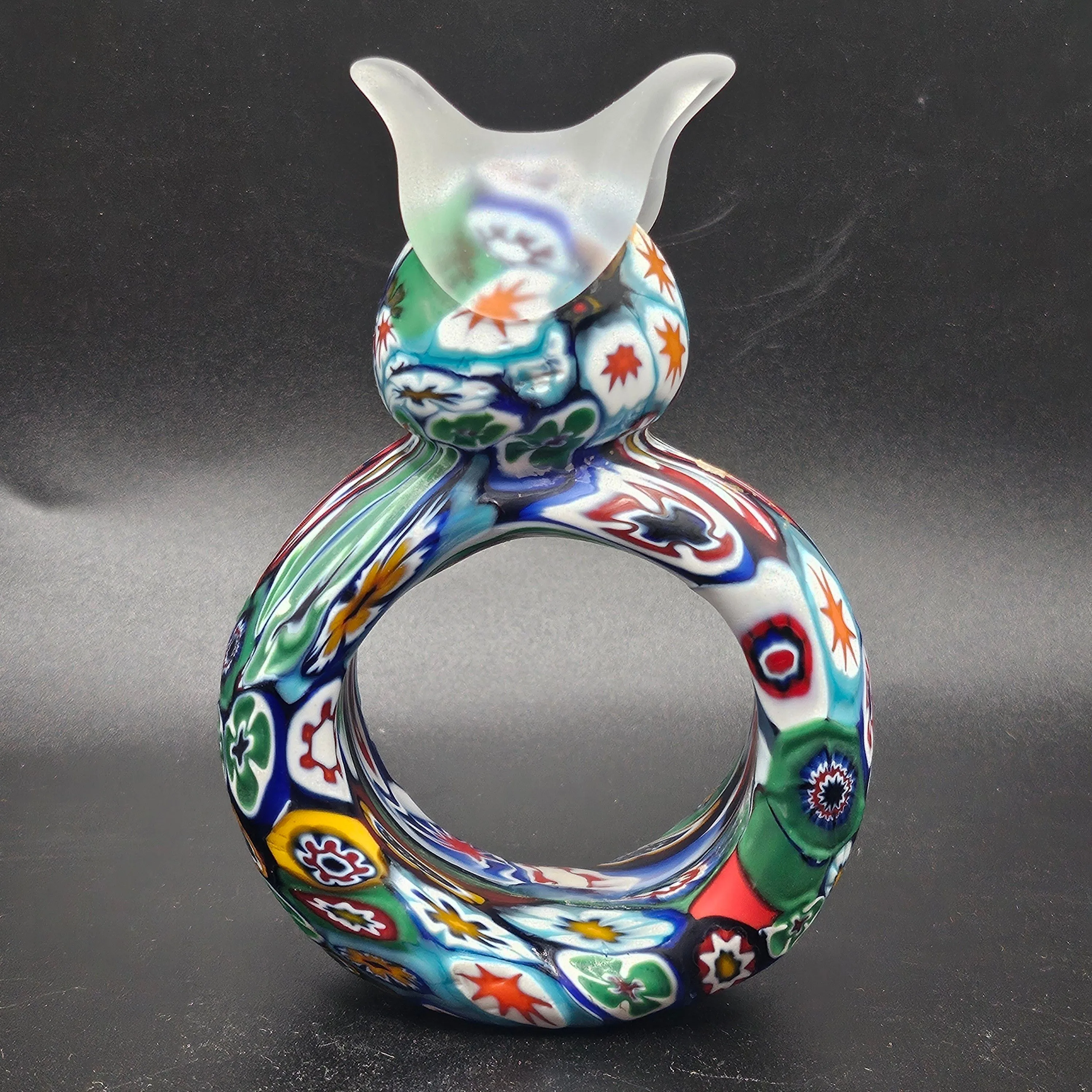 Listing Image Blurred Background