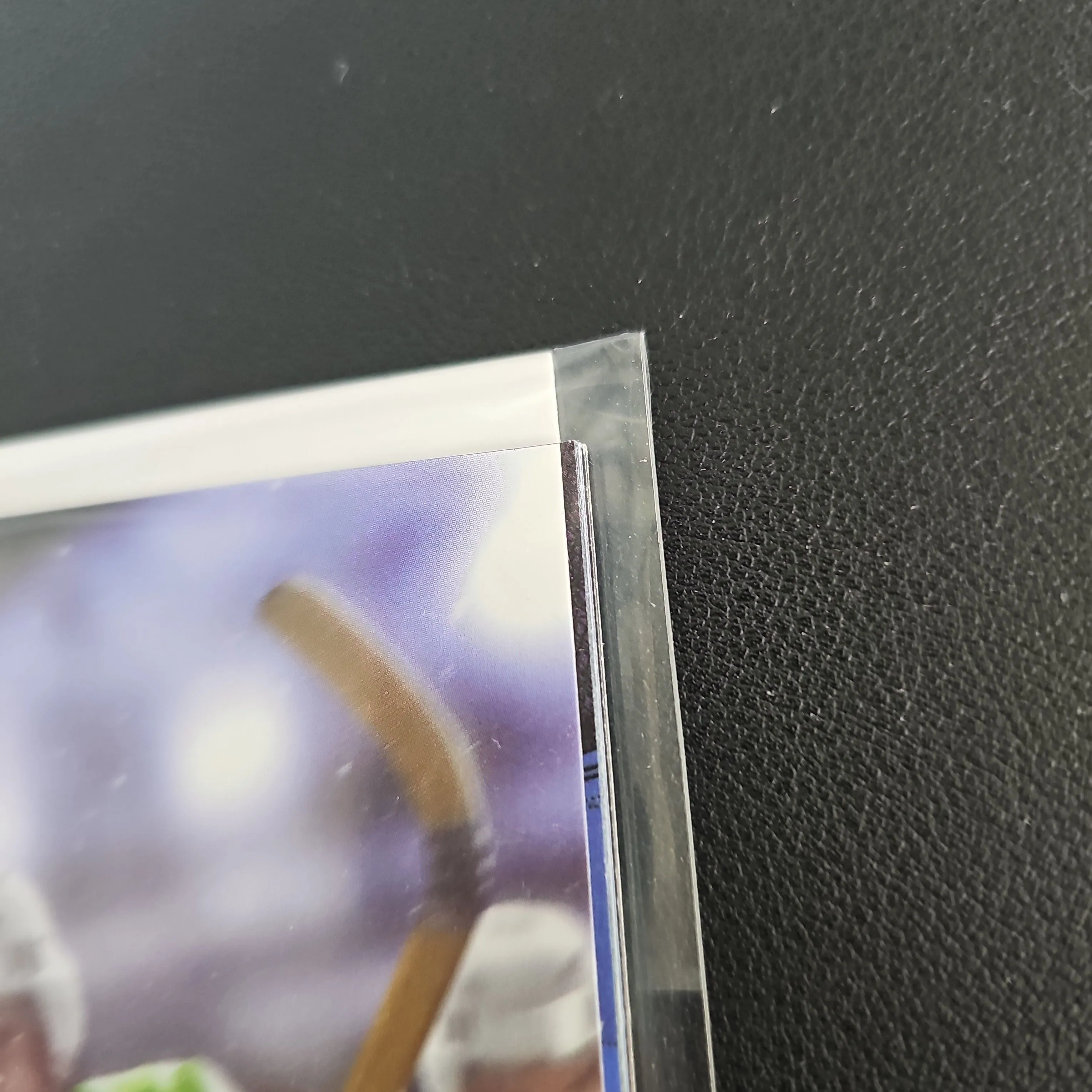 Listing Image Blurred Background