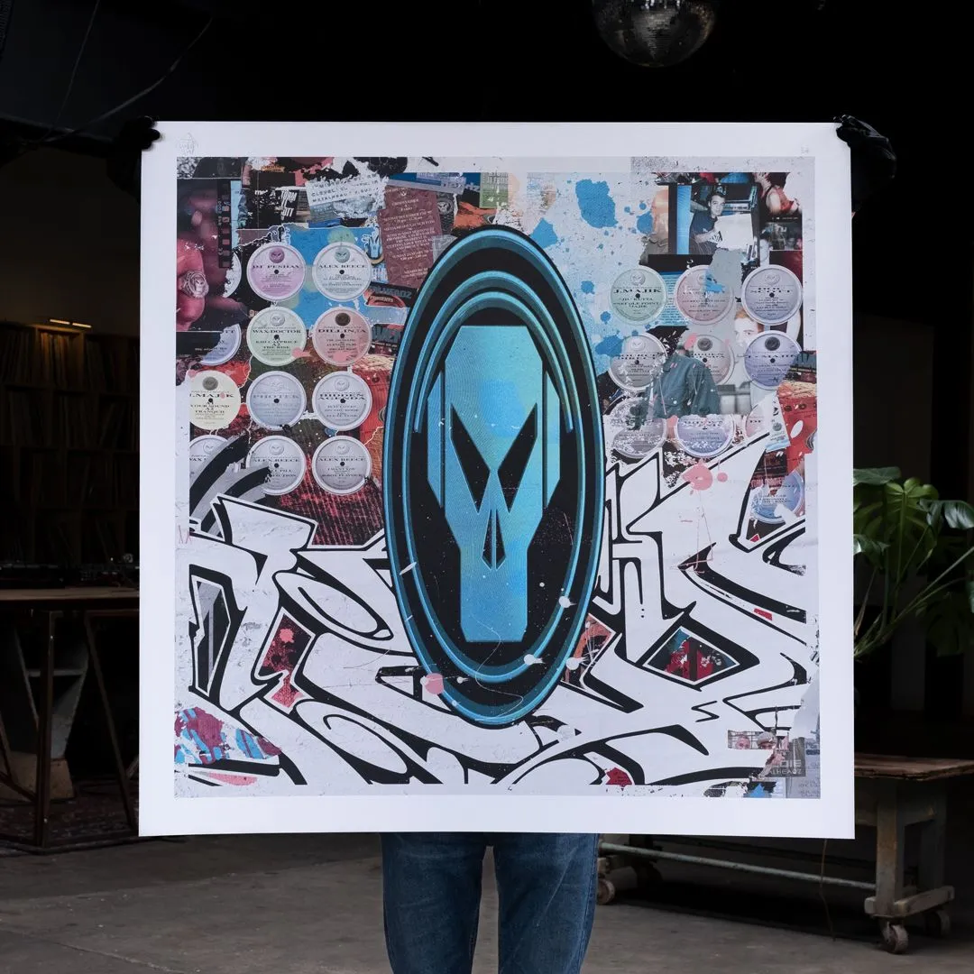 Product image for Goldie Large Print #IX From Still Life Talking Spot Lite Exhibition